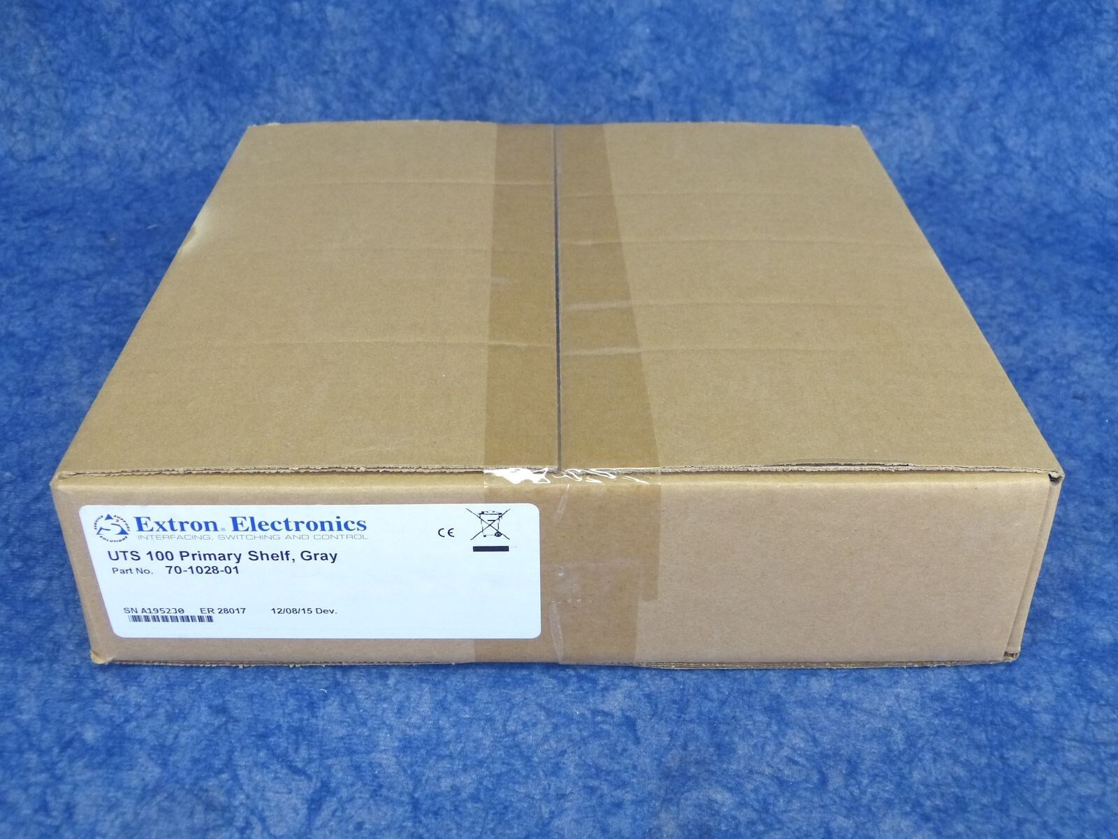 NEW Extron UTS 100 Primary Shelf Under Table Shelf, Gray 70-1028-01 (Z5)