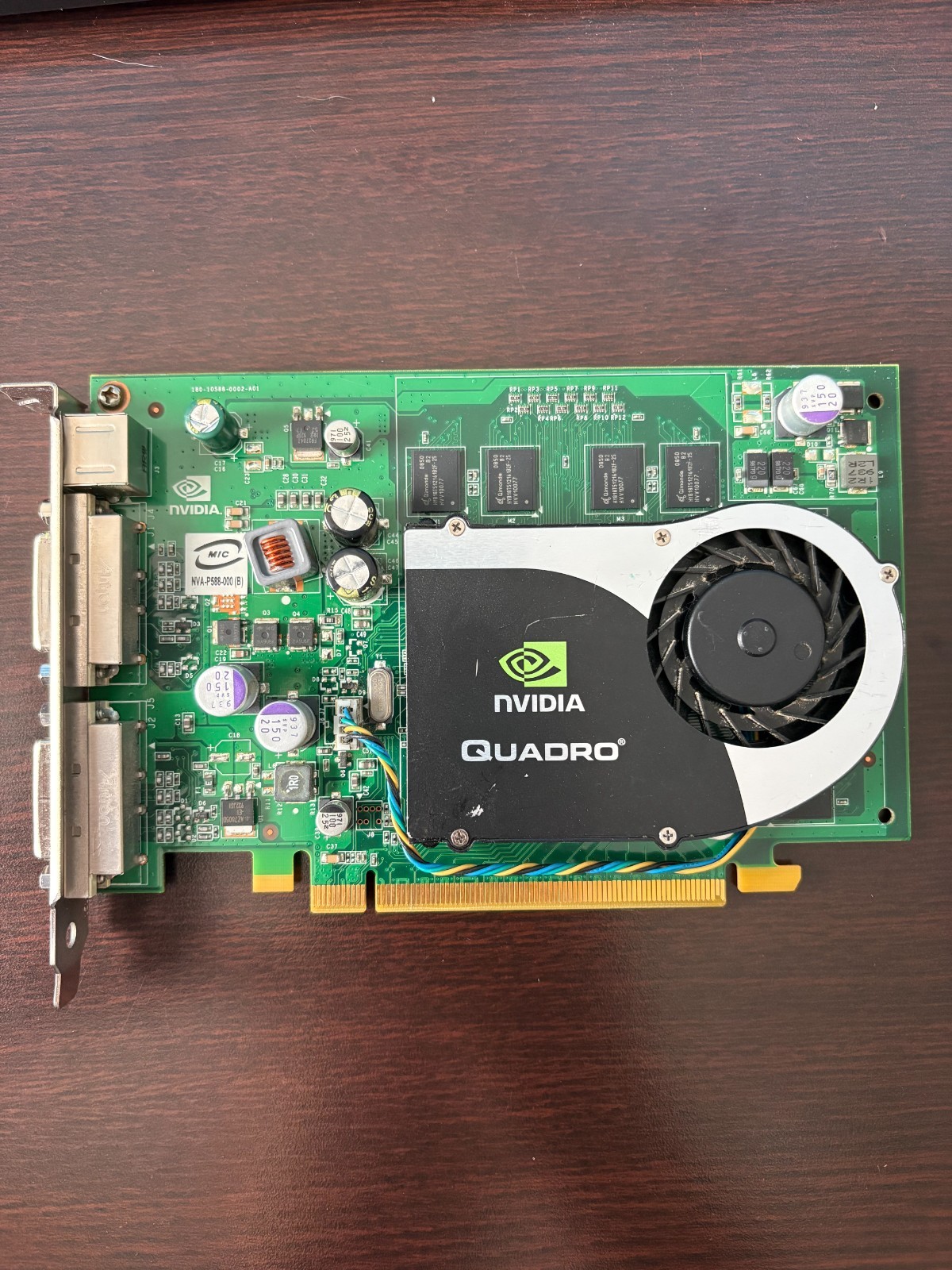 PNY NVIDIA Quadro FX 1700 (VCQFX1700PCIEPB) 512MB DDR2 SDRAM PCI Express x16...