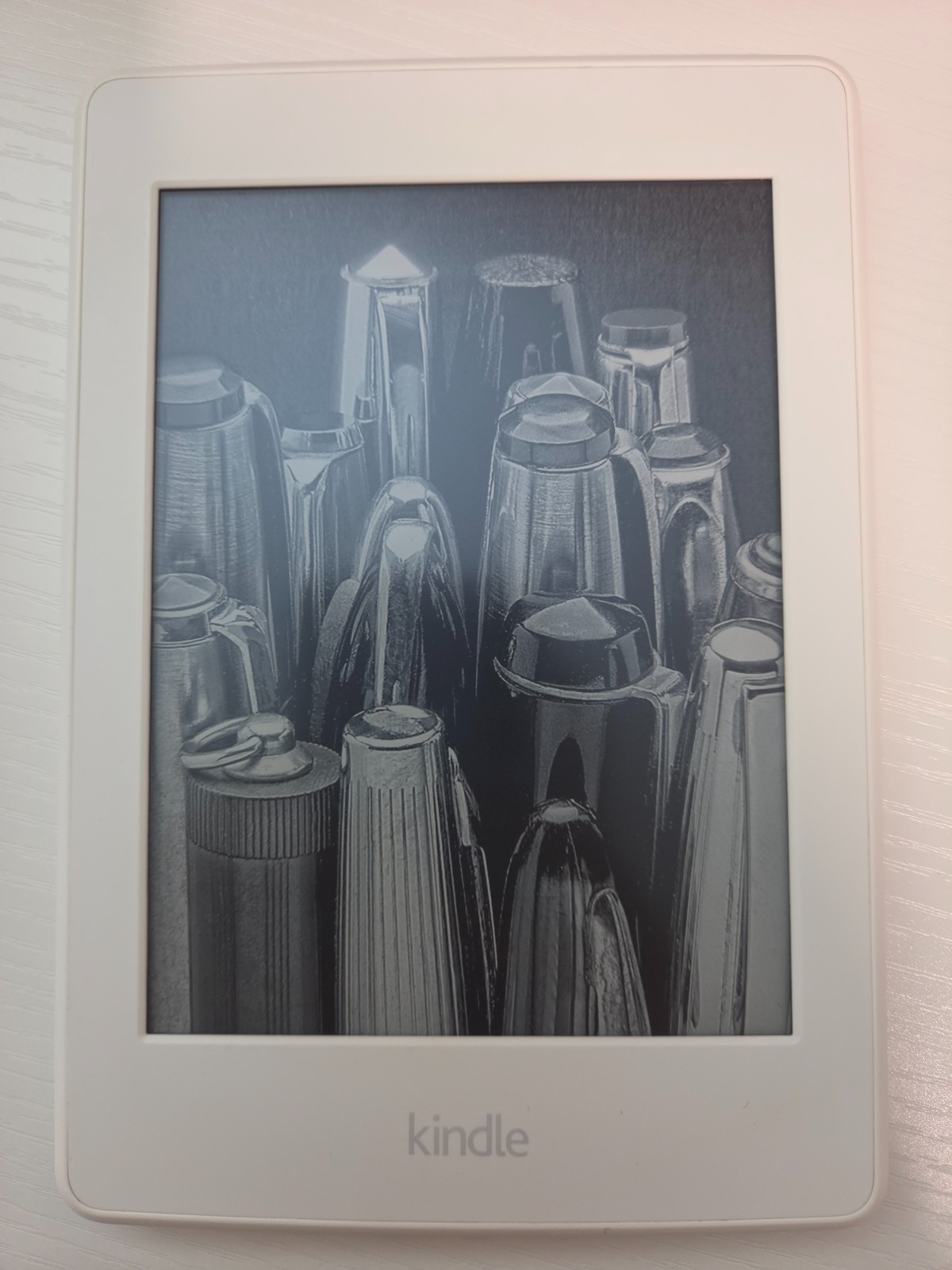 Amazon Kindle Paperwhite 3rd (7th Generation) 6in, White - [Grade A]