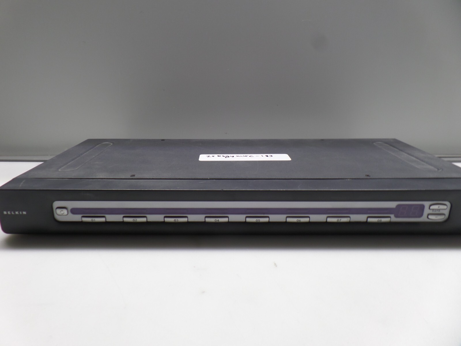 Belkin F1DA108T OmniView PRO2 8-Port KVM Switch Power Tested USED AS- IS