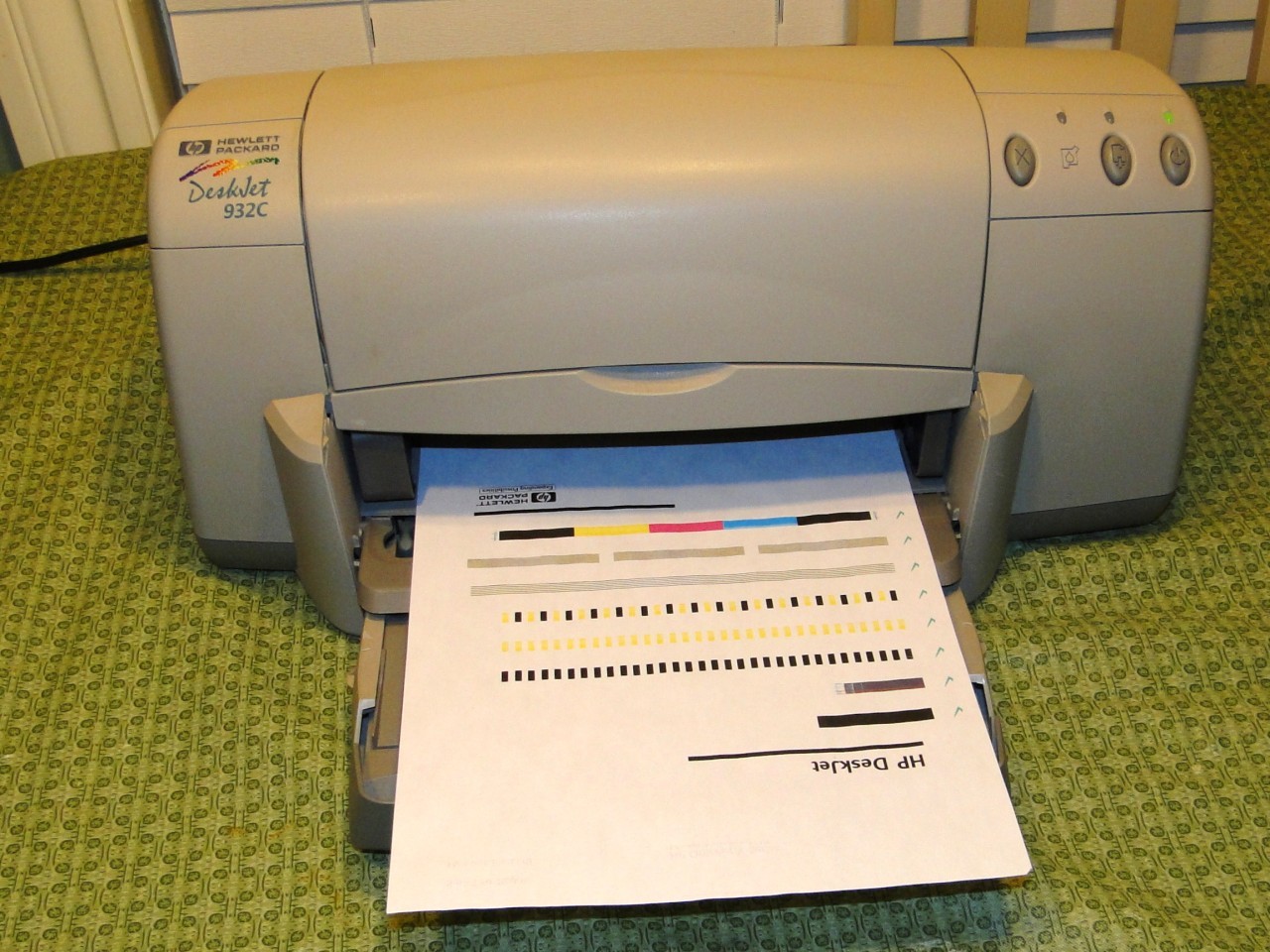 HP Deskjet 932C Standard Inkjet Printer CLEAN