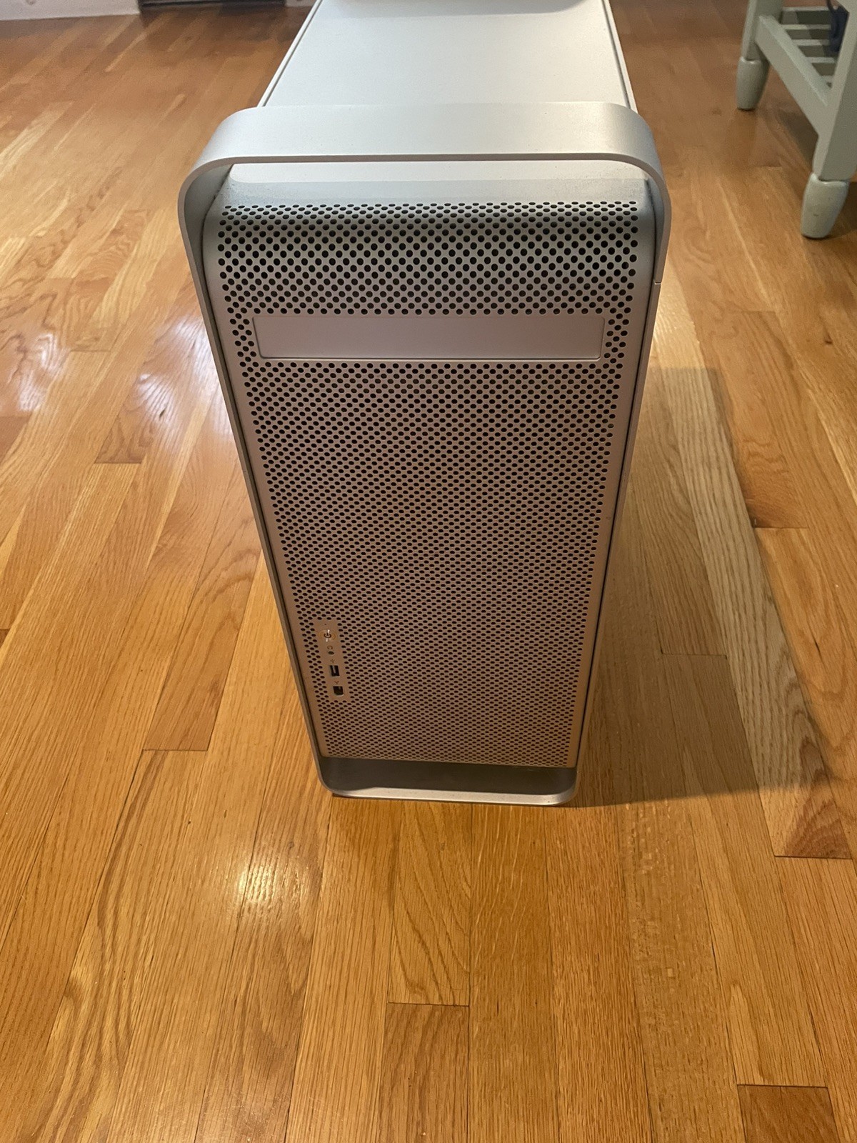 Apple Power Mac G5 PowerPC G5 4.5GB 1.8GHz Parts or Repair Hard drive removed