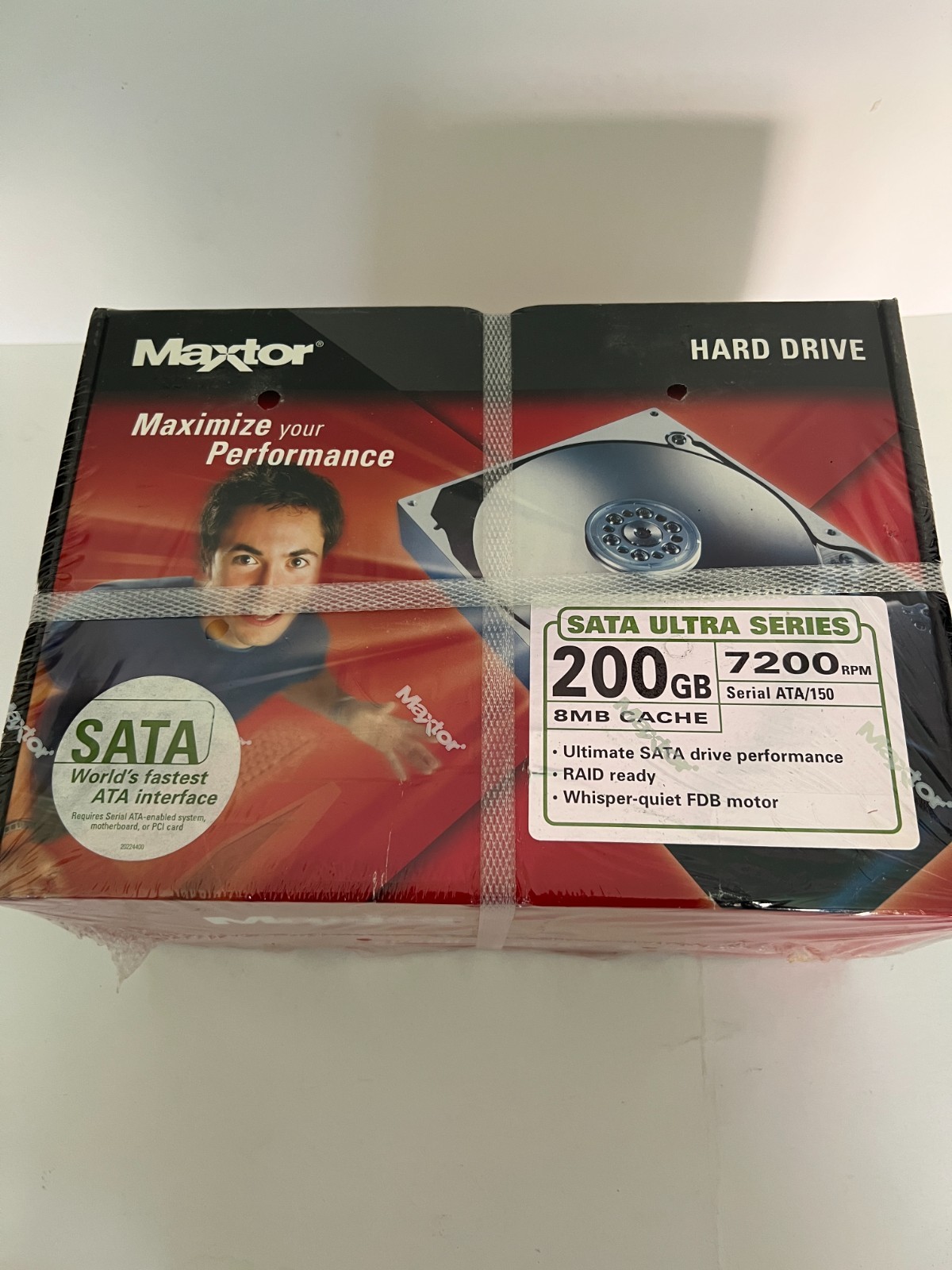 NEW SEALED Maxtor DiamondMax 200GB SATA 7200RPM 8MB Cache Hard Drive L01M200