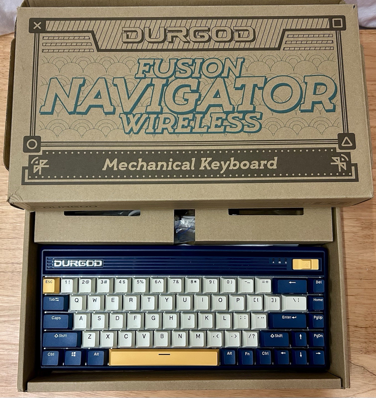 Durgod Fusion Navigator Blue Yellow Cherry Brown Switches Wireless Keyboard