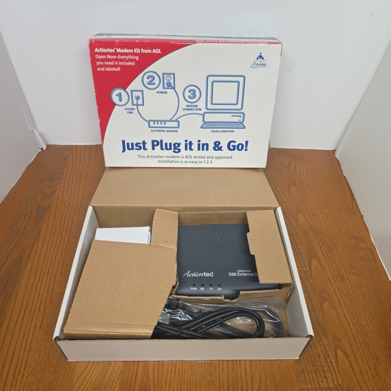 Vintage Actiontec Modem Kit from AOL Dial-Up Internet Connectivity New Open Box