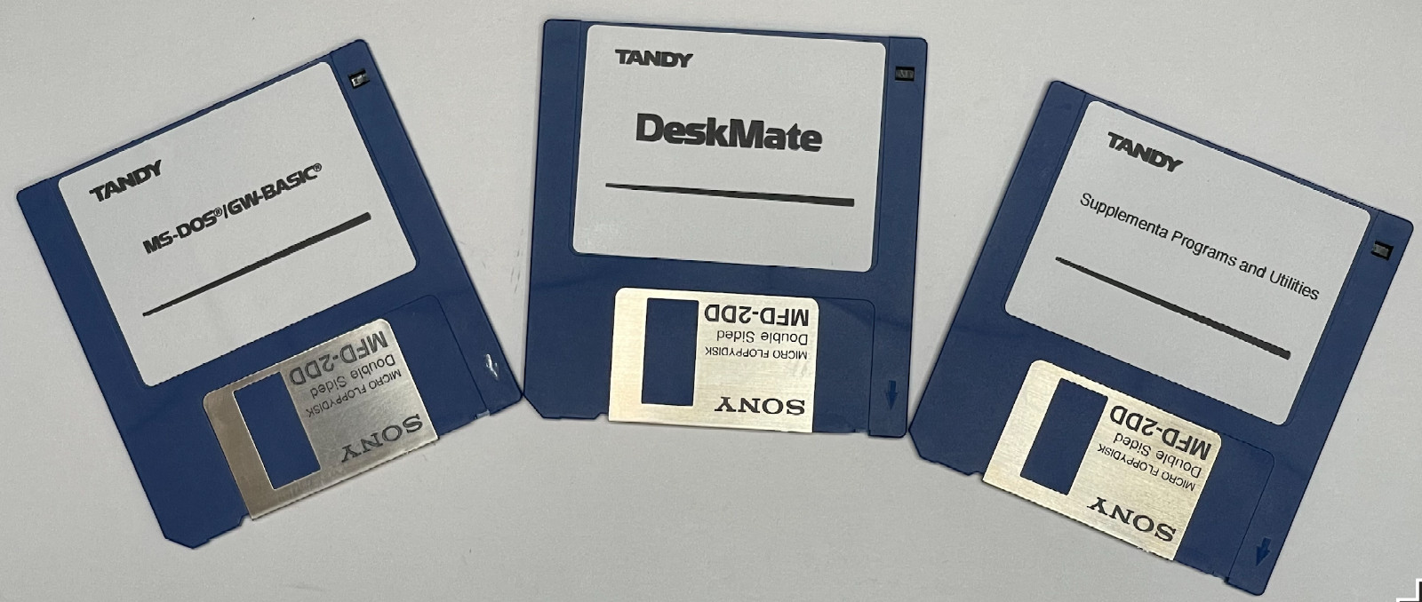 Tandy 1000 TX Boot system and Deskmate Disks / 3.5 Floppies   