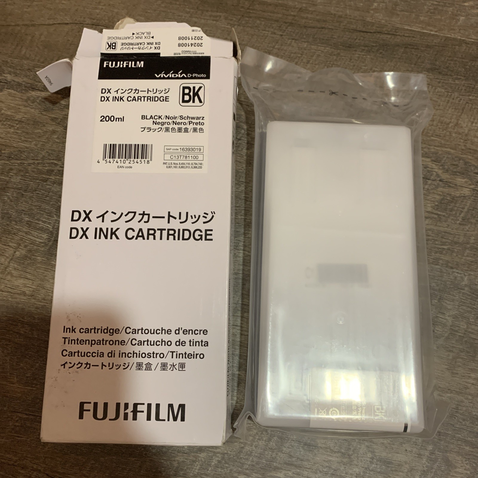 Fuji DX VIVIDIA Ink 200 ML for Frontier-S Printer Black  EXP 2024