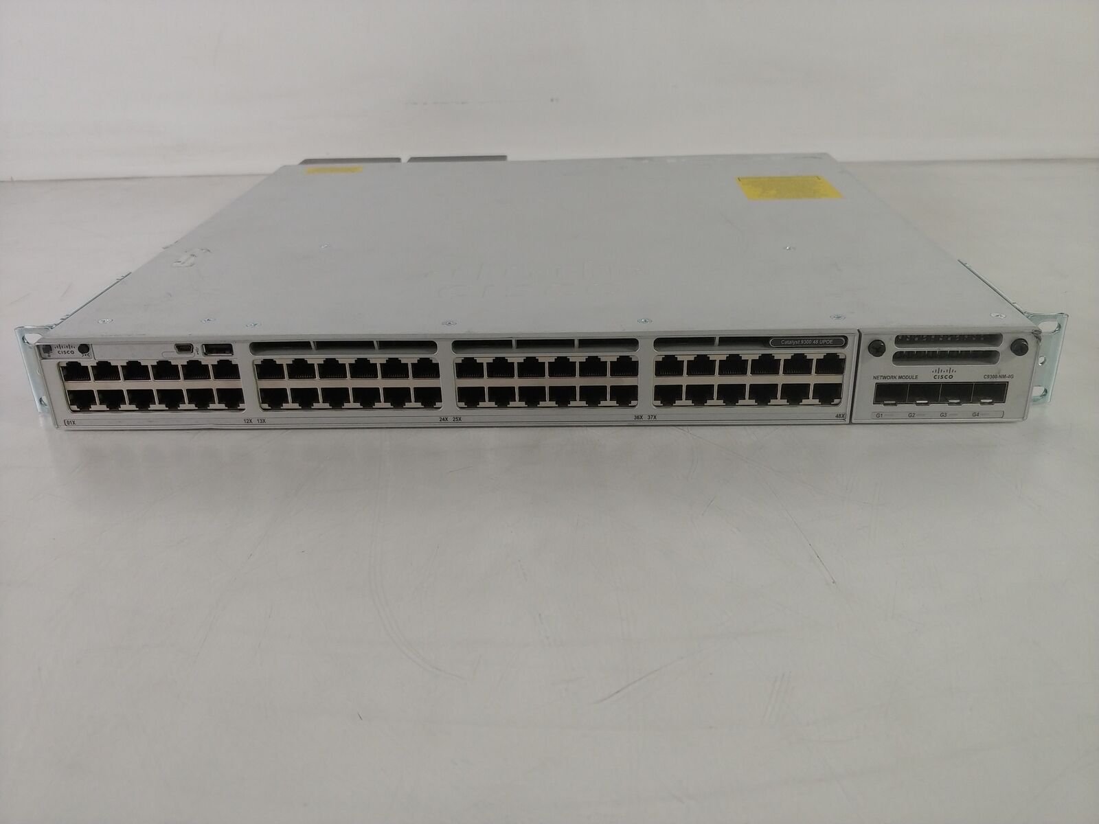 Cisco Catalyst 9300 C9300-48U-E 48-Port Gigabit Managed UPoE Ethernet Switch