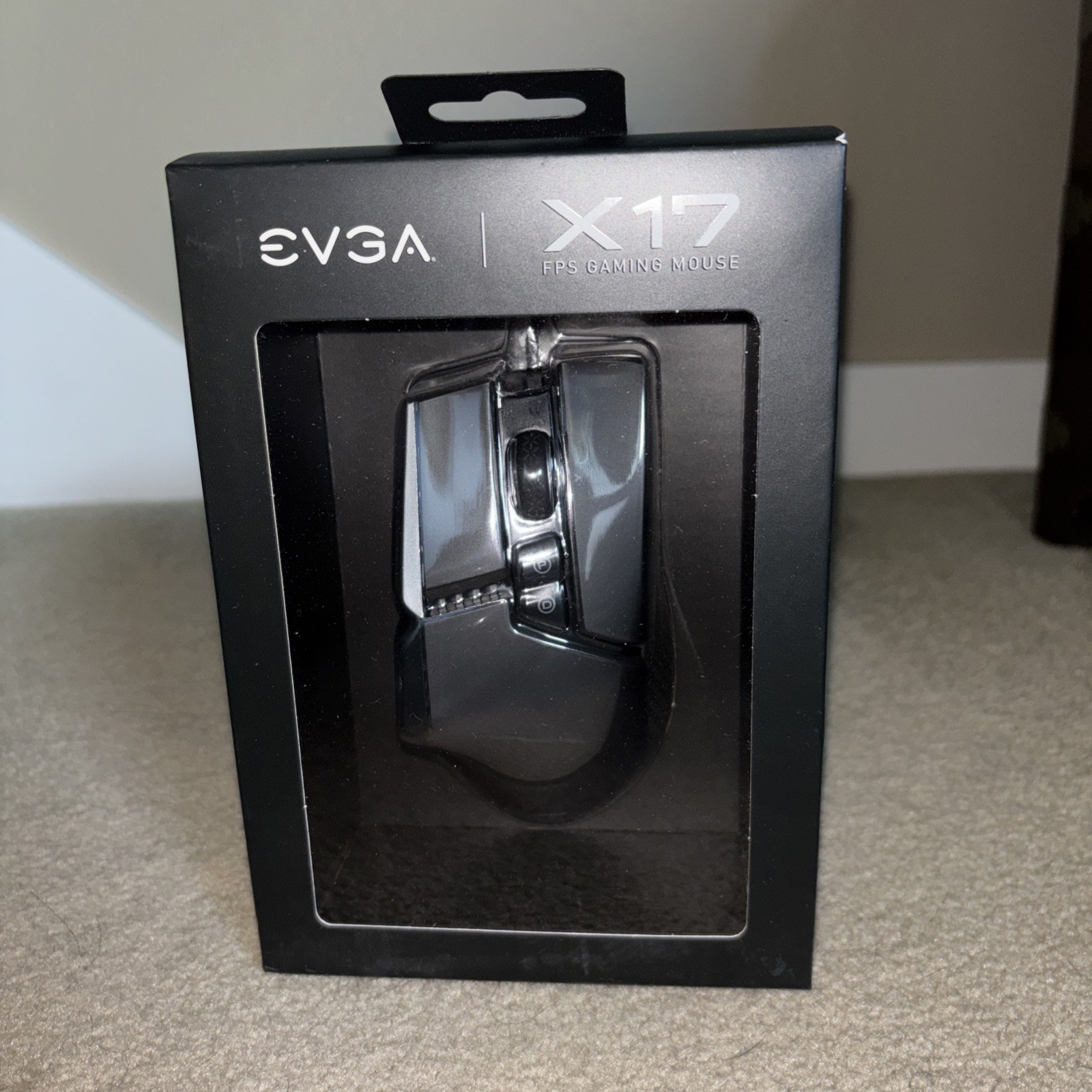 NIB - EVGA X17 FPS Gaming Mouse USB Wired Ergonomic RGB Lightning 10 Buttons 