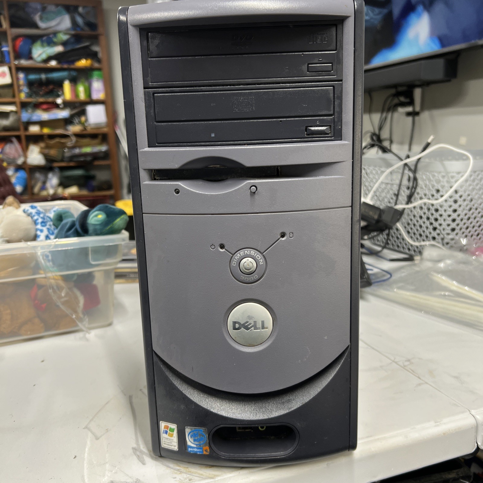 VINTAGE DELL DIMENSION 3000 Pentium 4 2.8 GHz 512 MB no HDD BOOT TO bios