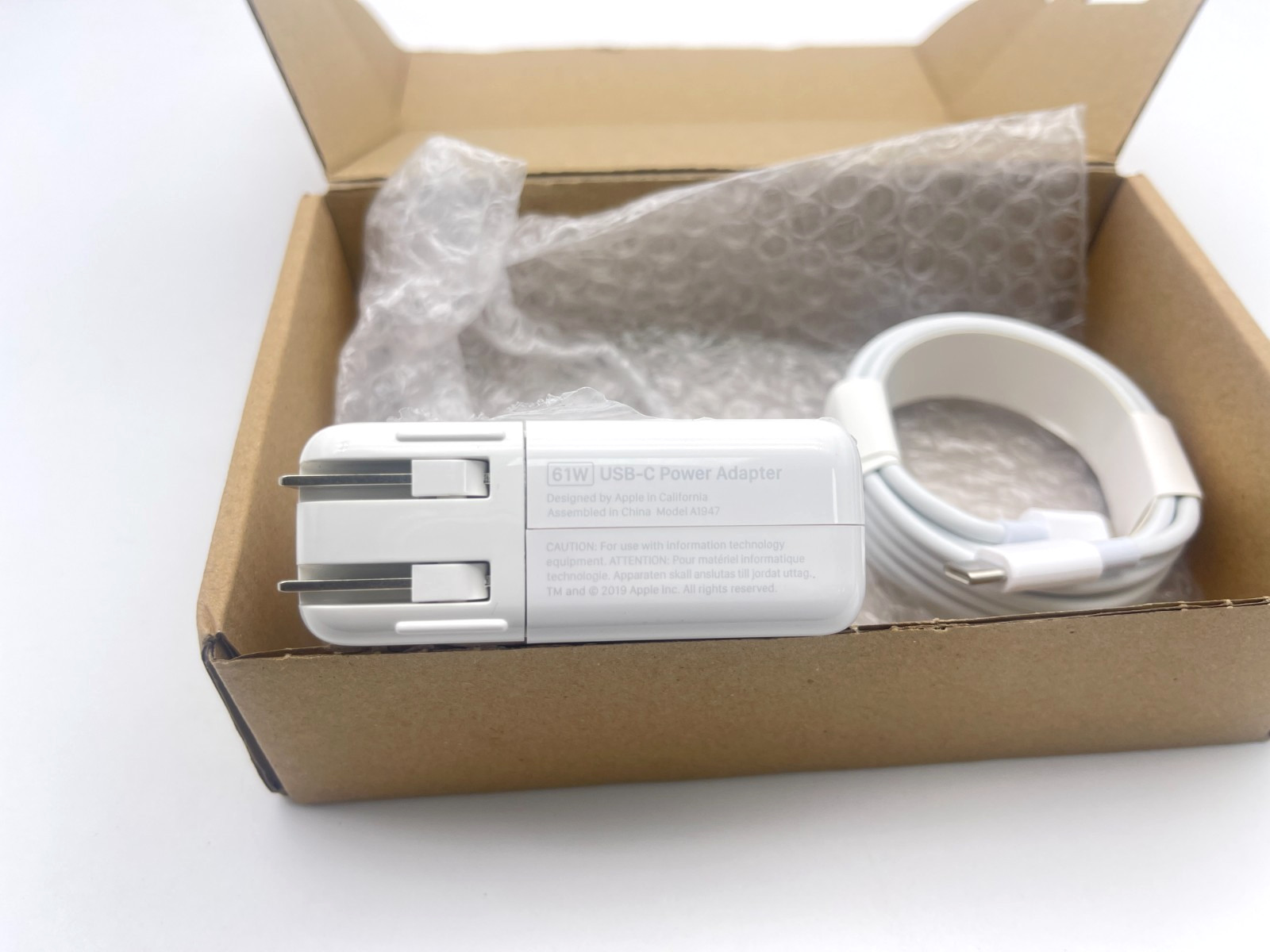10PCS OEM 61W USB C Charegr For MacBook 12" Pro/Air 13/14" with USB-C to C Cable