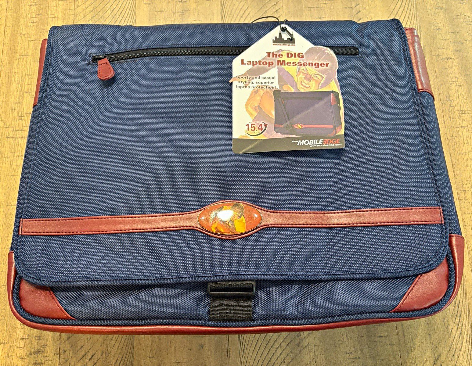 Mobile Edge The DiG 15in Laptop Messenger Shoulder Bag Padded Nylon Blue/Brown