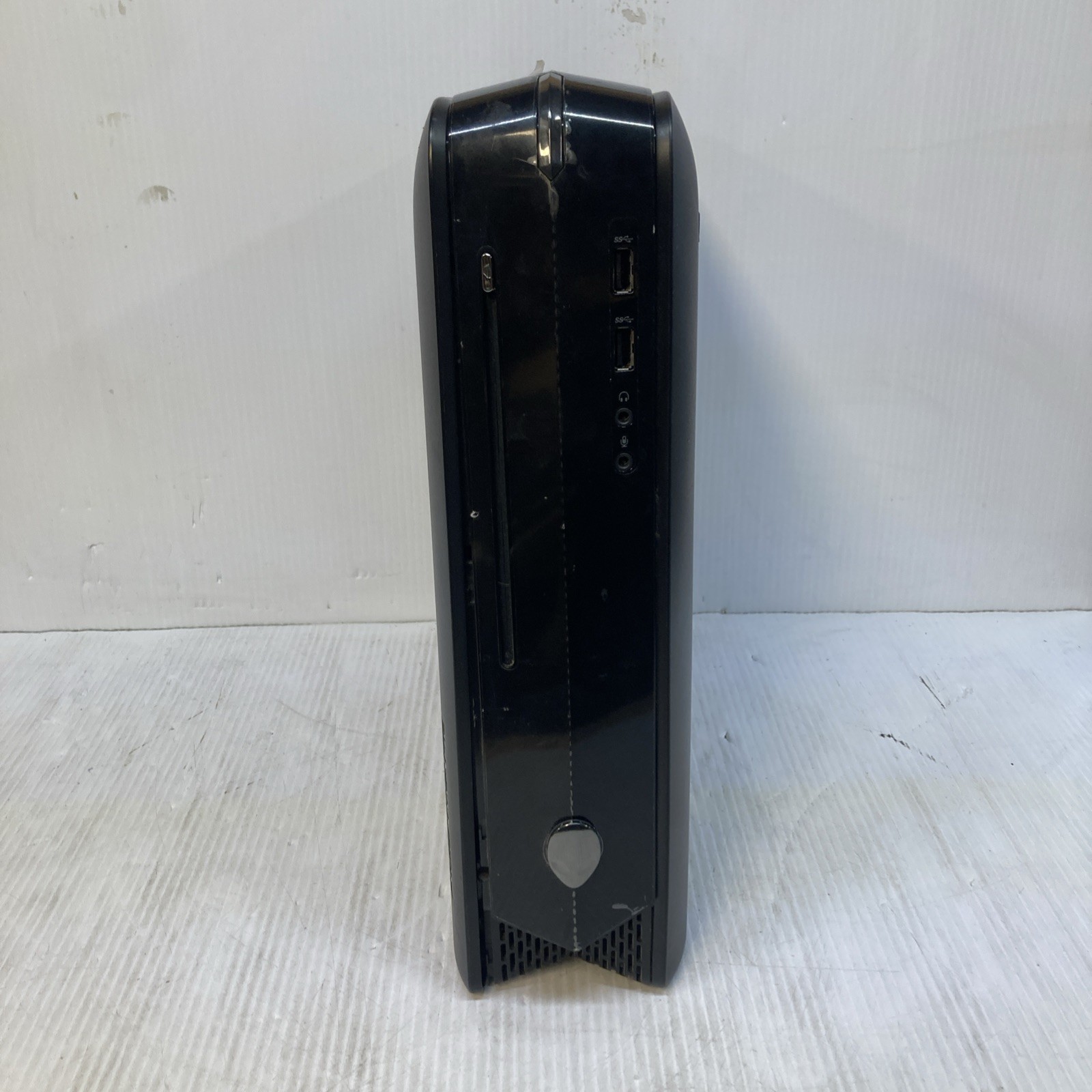 Dell Alienware X51 R2 i7-4770 3.40GHz 8GB RAM no HDD Boot to BIOS