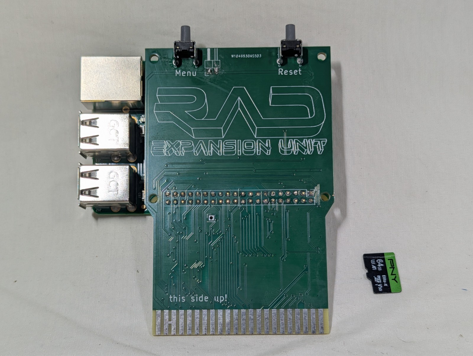 Commodore 64/128 RAD Expansion Unit Cartridge with Raspberry Pi 3B