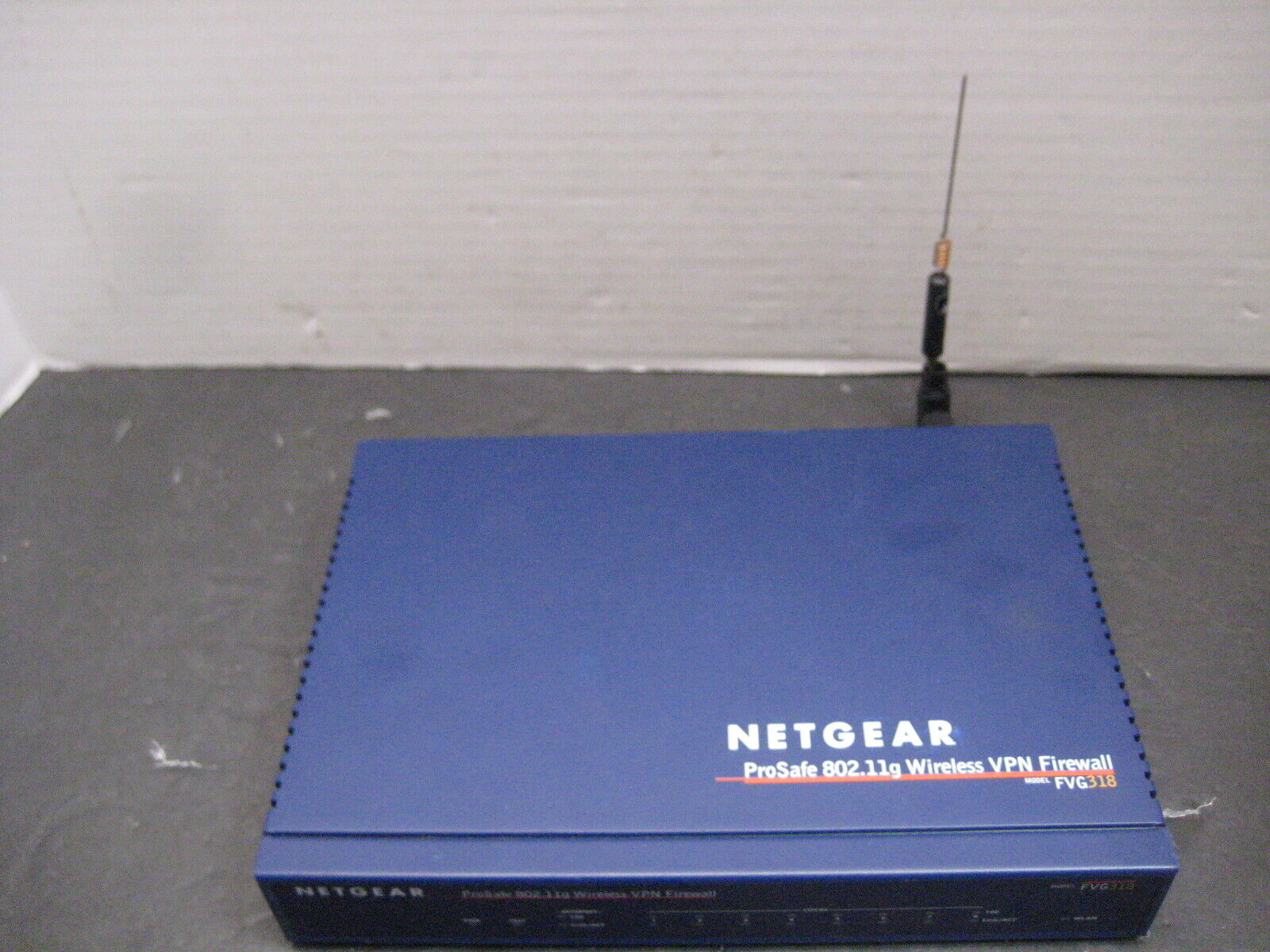 Netgear ProSafe 802.11g Wireless VPN Firewalll Model FVG318 Parts Or Repair  