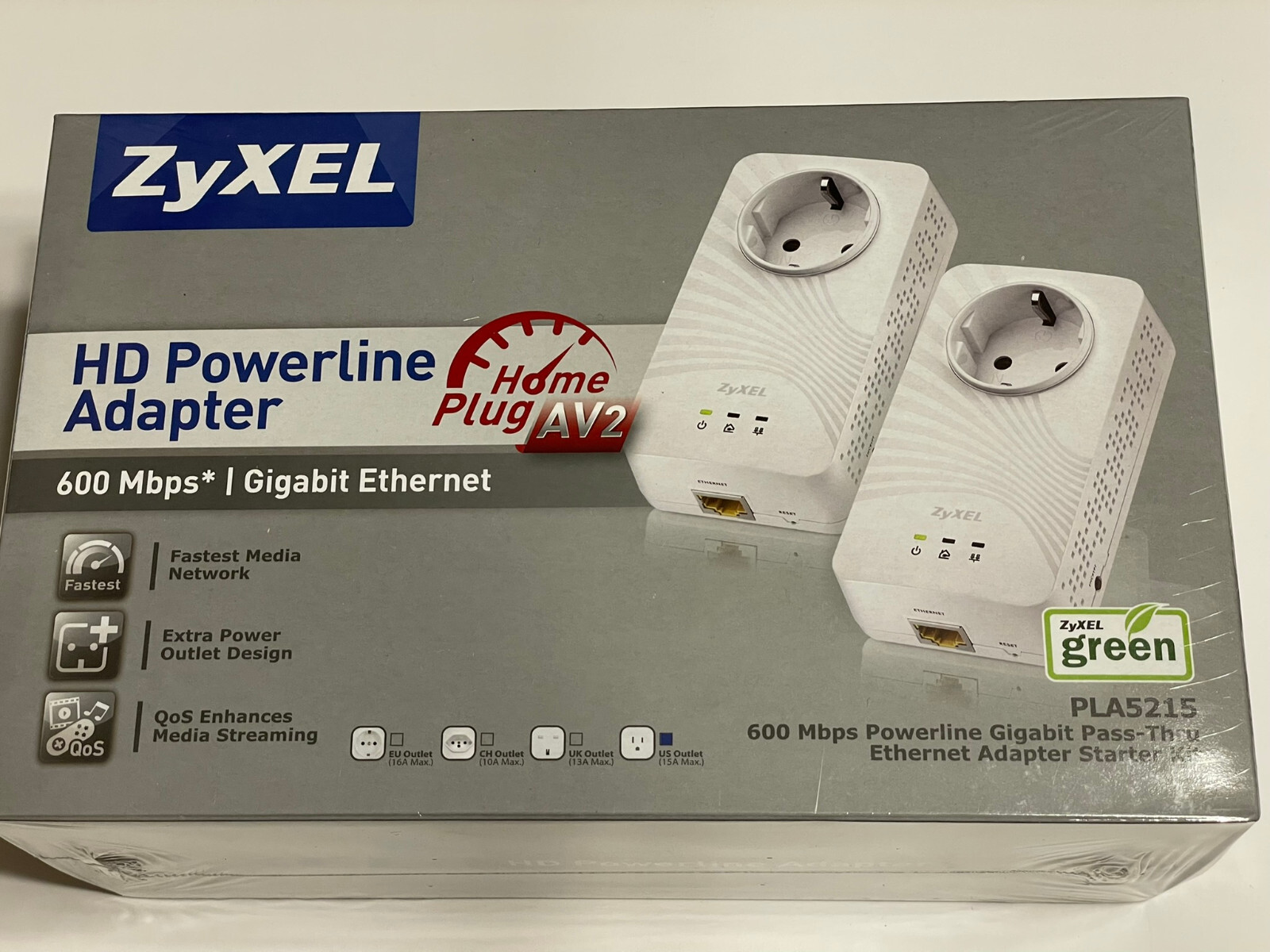ZyXel New PLA5215 HD Power-Line Gigabit Pass Thru Ethernet Adapters Kit