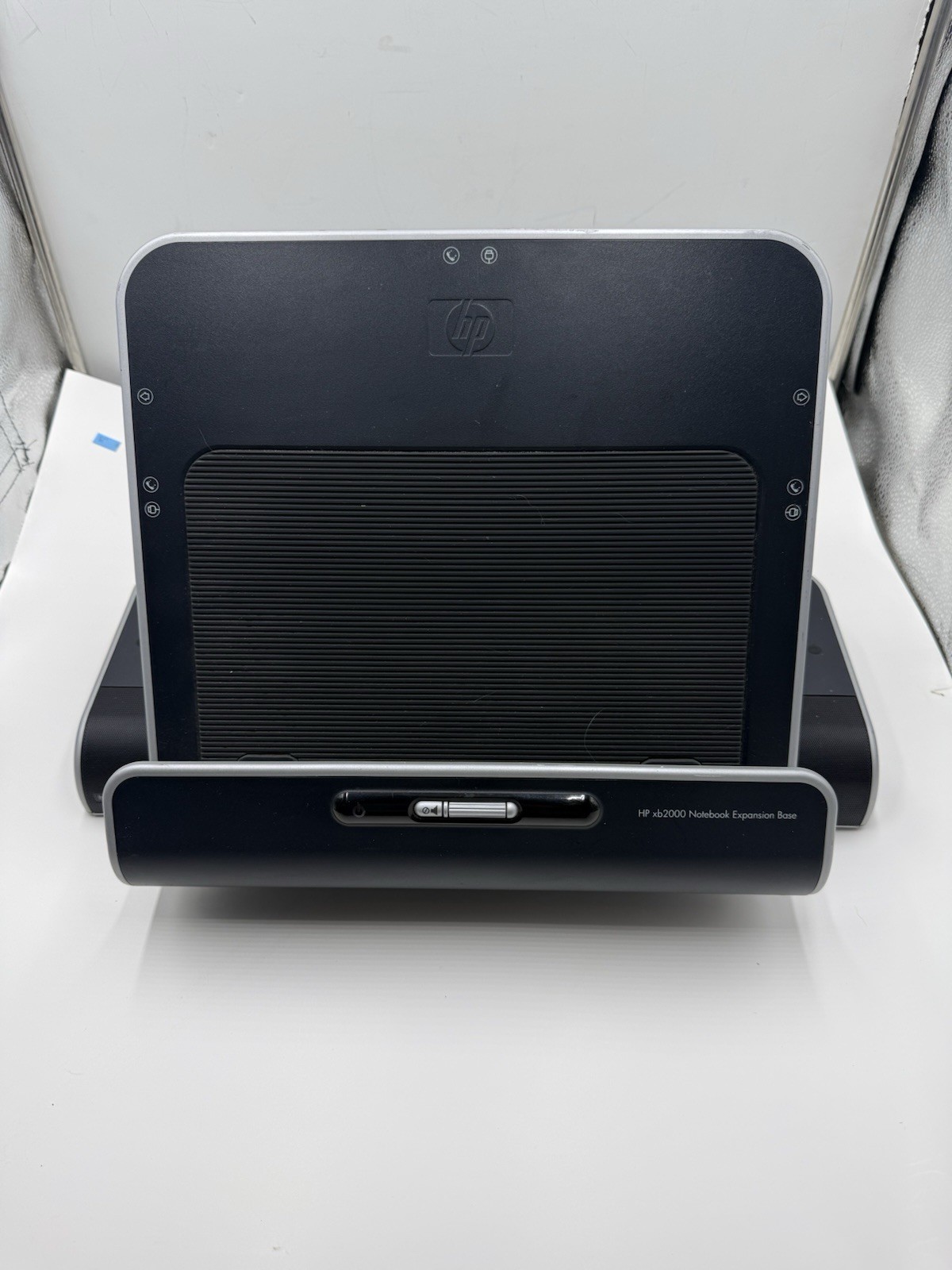 HEWLETT PACKARD HARMAN/KARDON HP xb2000 NOTEBOOK EXPANSION BASE W/MEMORY