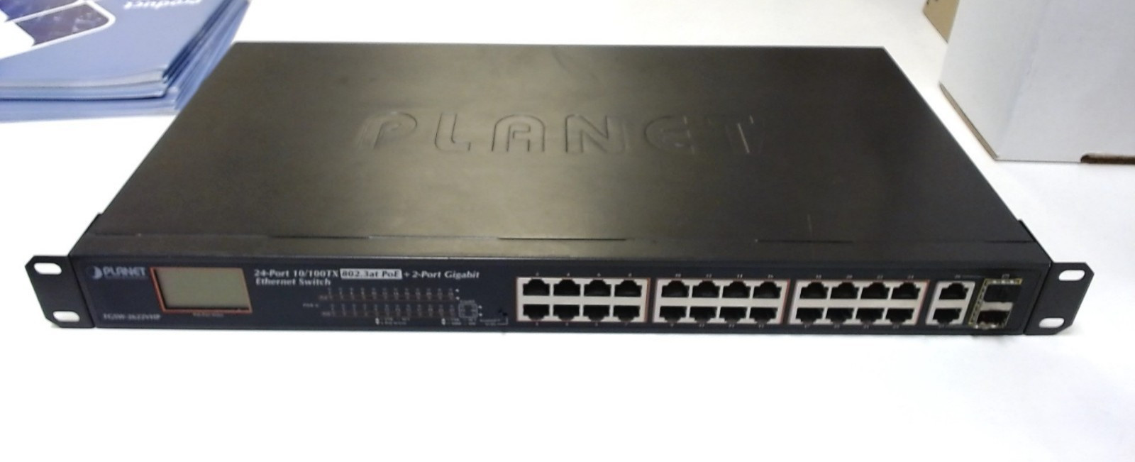 Open Box Planet FGSW-2622VHP 24-Port 10/100TX 802.3at PoE + 2-Port Gigabit