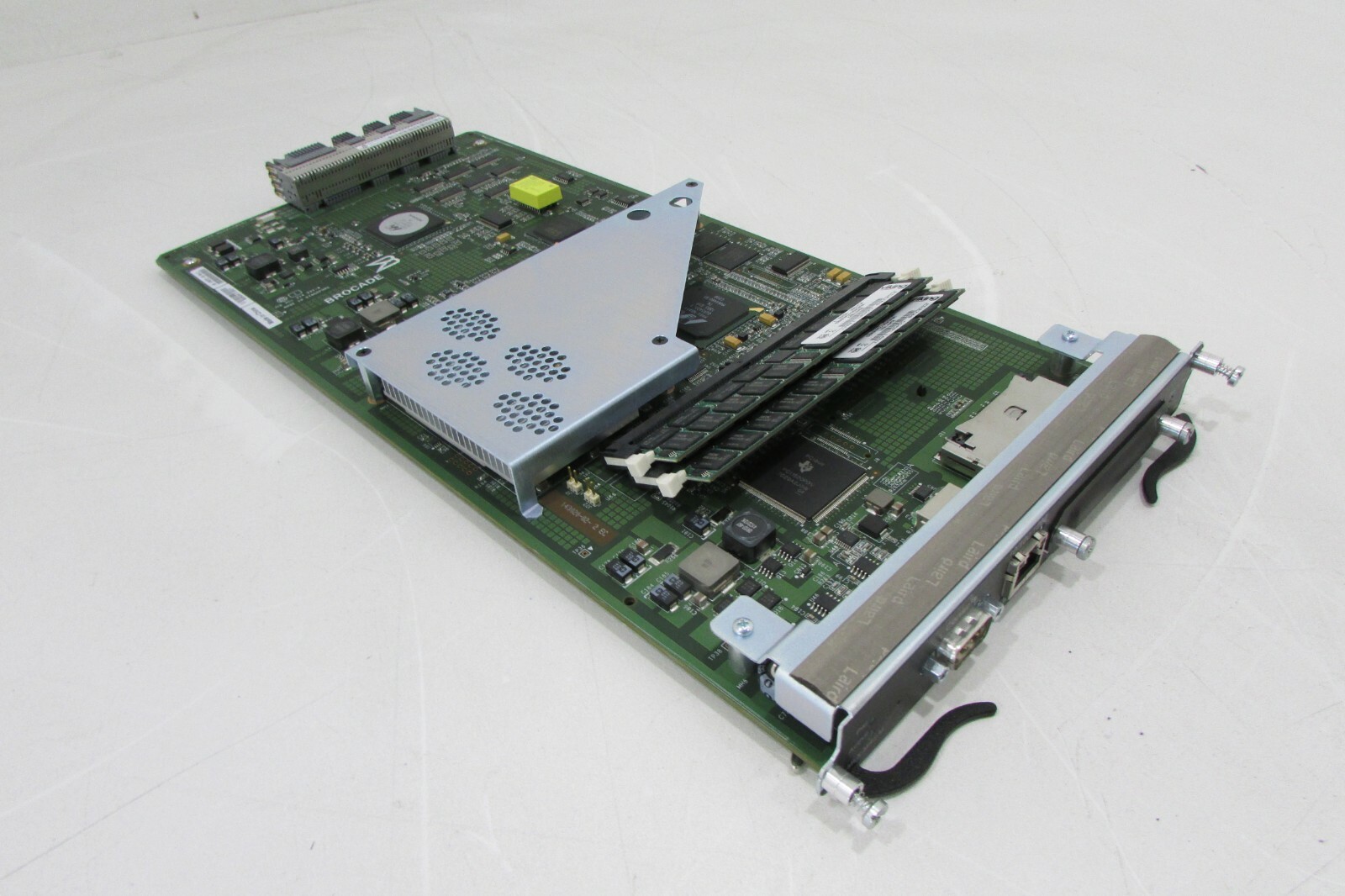 Brocade BR-MLX-MR2-M 1-Port GbE System Management Mod 4GB SDRAM EIA/TIA-232 