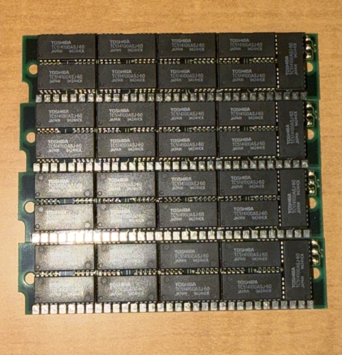 16MB 4 x 4MB 30-Pin SIMM 60ns Silver 9bit FPM Memory PC, IBM 286/386/486 Century