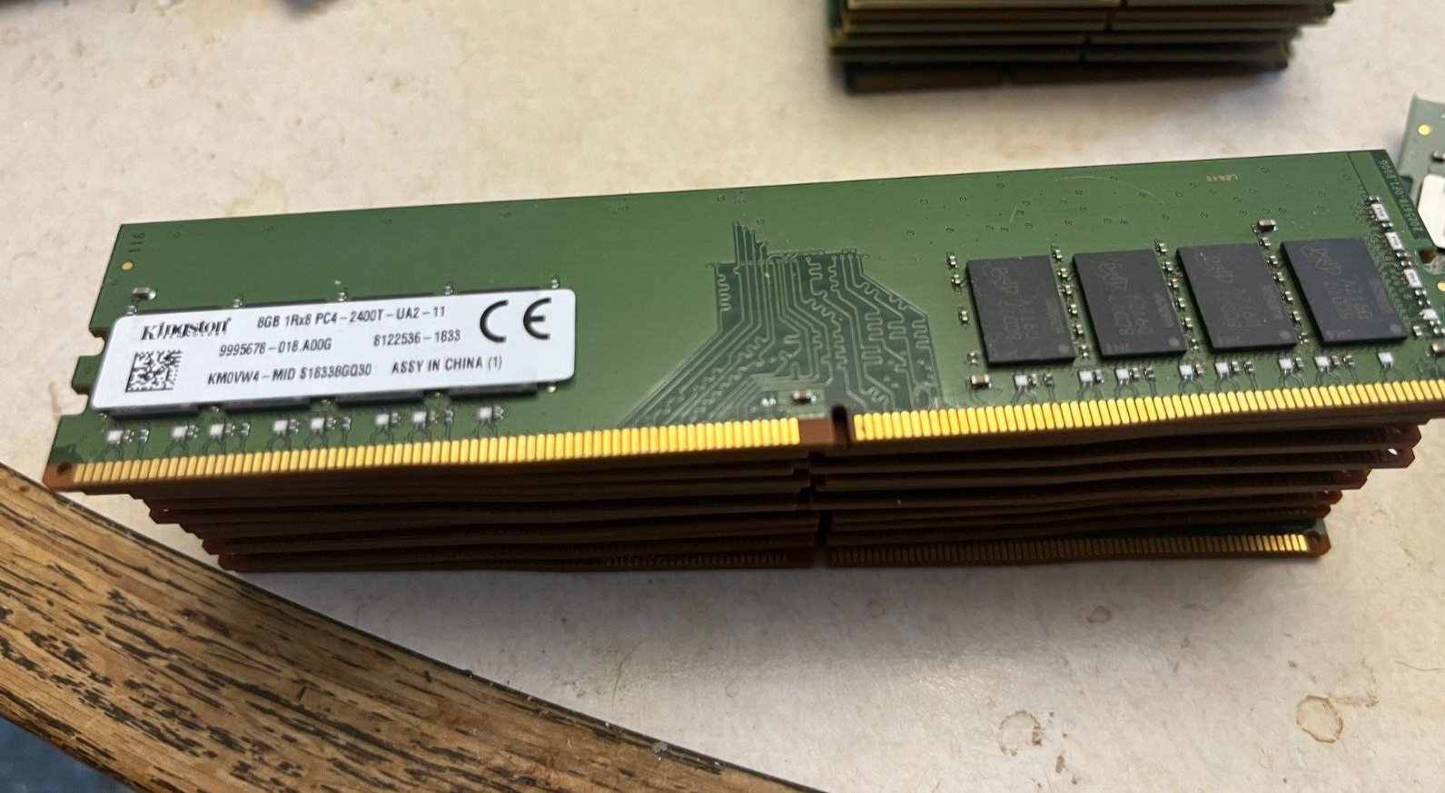 25 x  Kingston 8GB PC4-2400T PC4 19200 DDR4 2400MHz Desktop Memory RAM 1Rx8