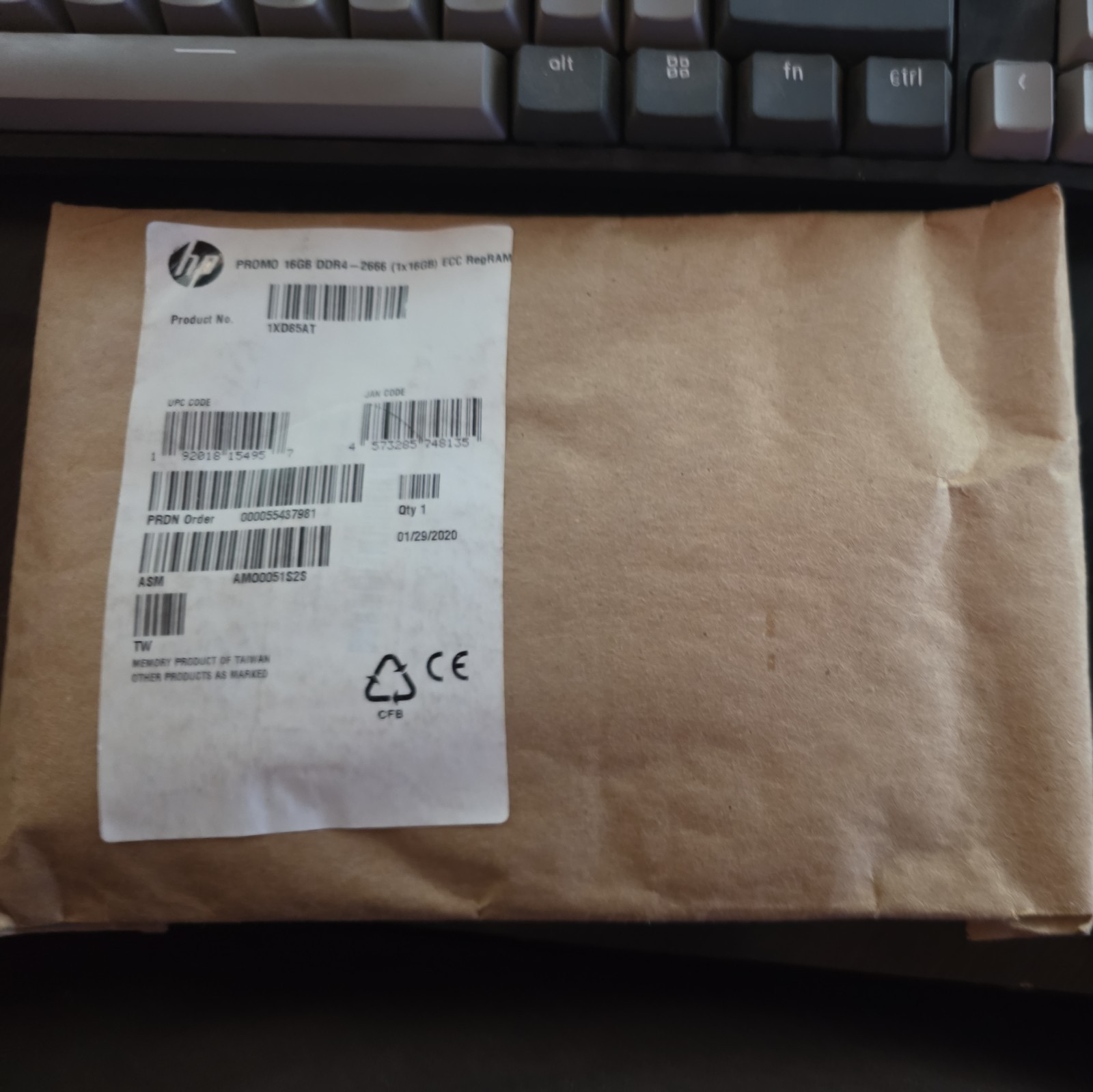 HPE 1XD85AT 815098-B21 16GB DDR4-2666 1Rx4 ECC RDIMM RAM (BRAND NEW)
