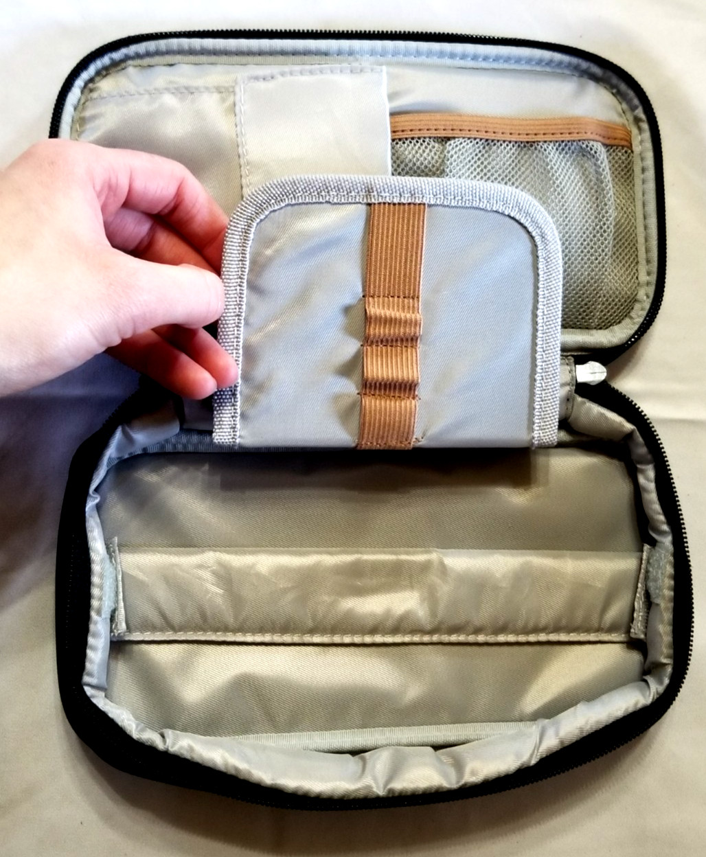 DTH-PANDA Travel Organizer Wallet Make Up Storage Pouch ID Padded Case 9" x 5"