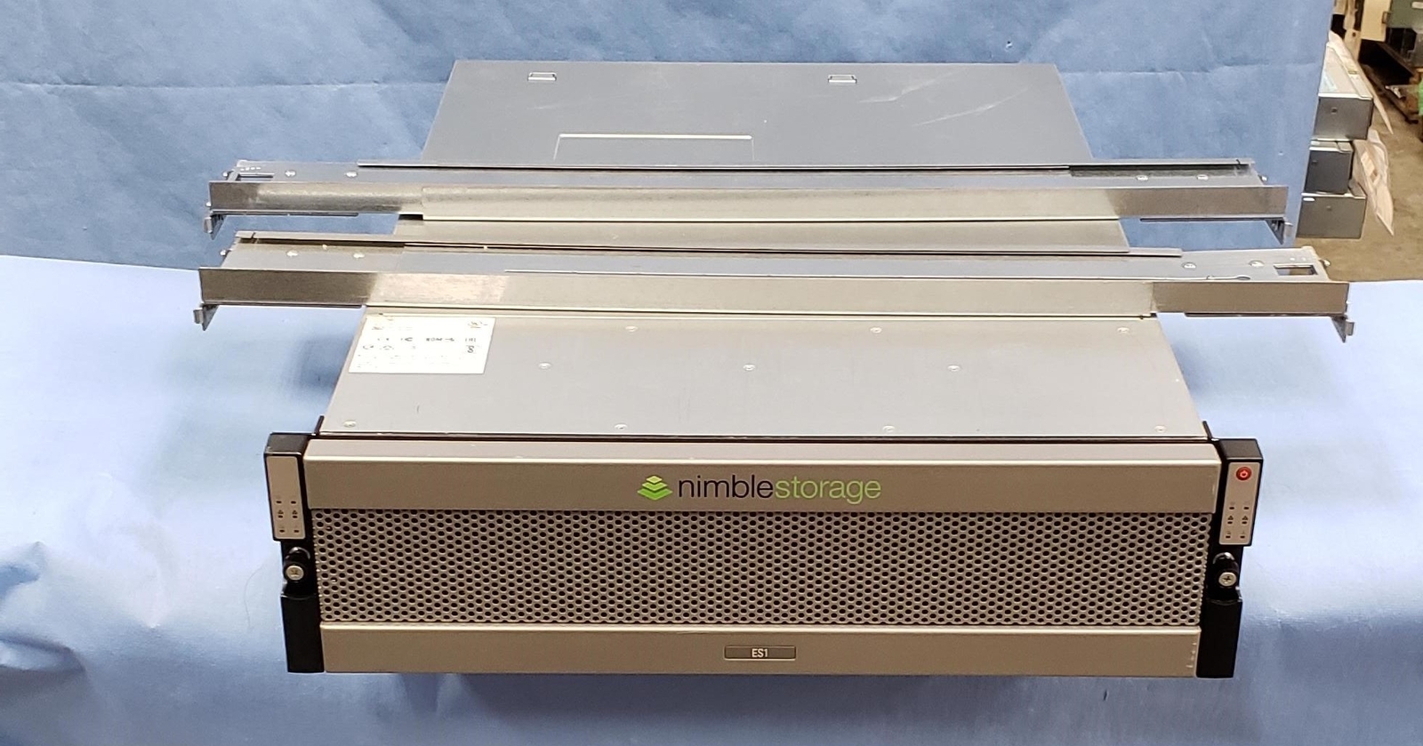 Nimble ES1-H90T - 90TB Expansion Shelf – We Buy Nimble