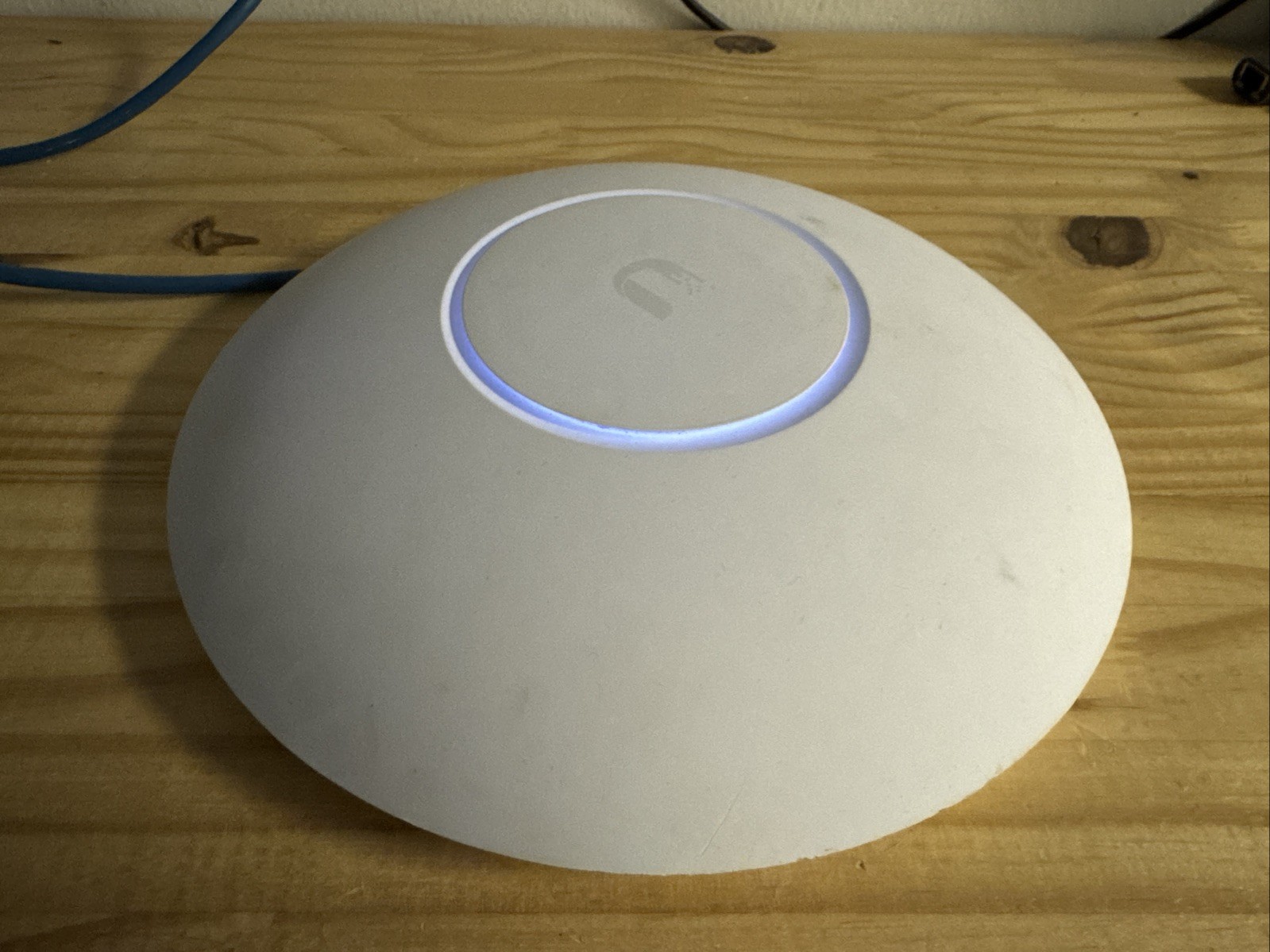 Ubiquiti Networks UniFi UAP-AC-HD Wireless Access Point Wi-Fi 802.11ac
