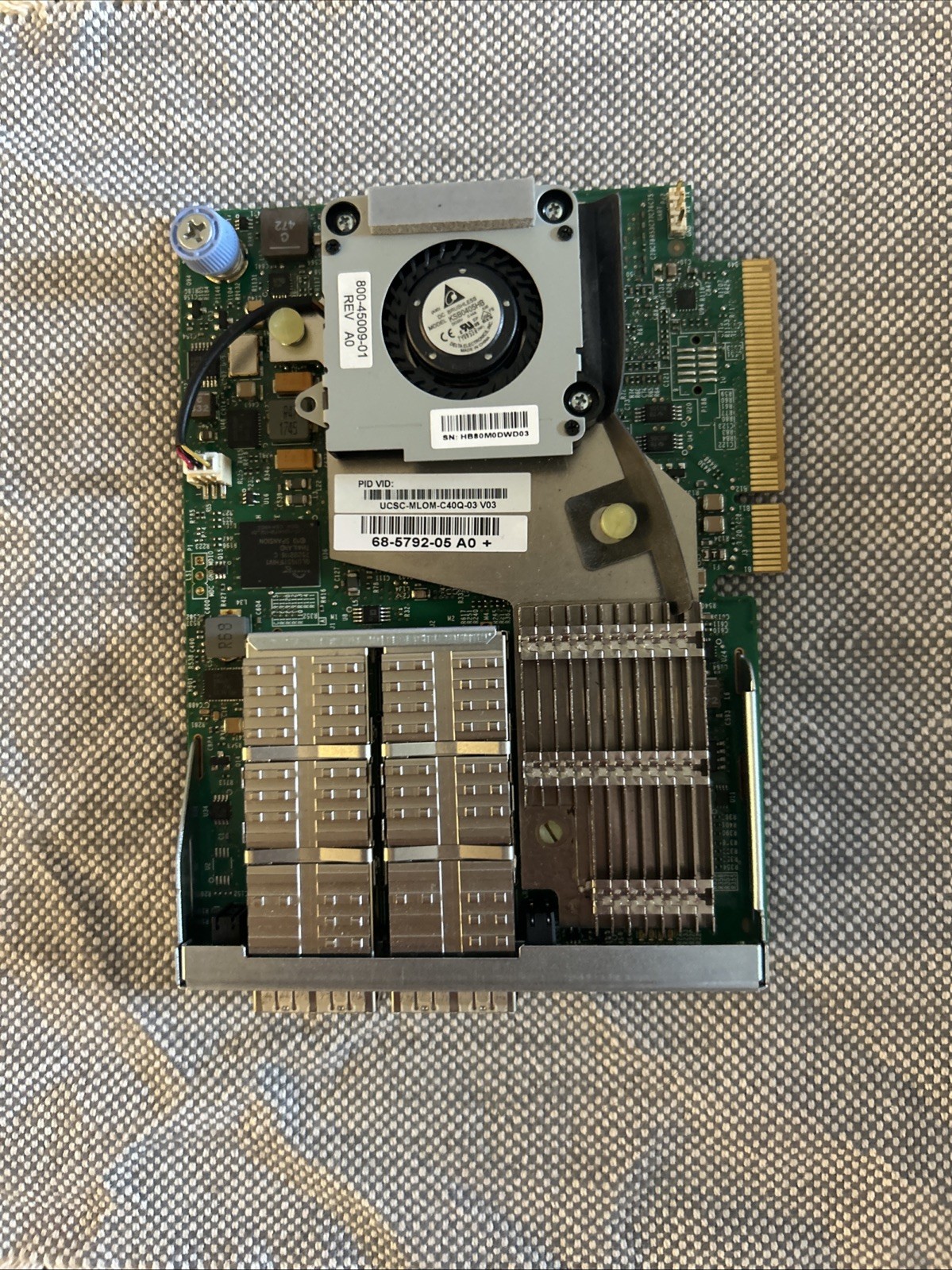 Cisco UCSC-MLOM-C40Q-03 VIC 1387 40GB QSFP Dual Port Server Adapter