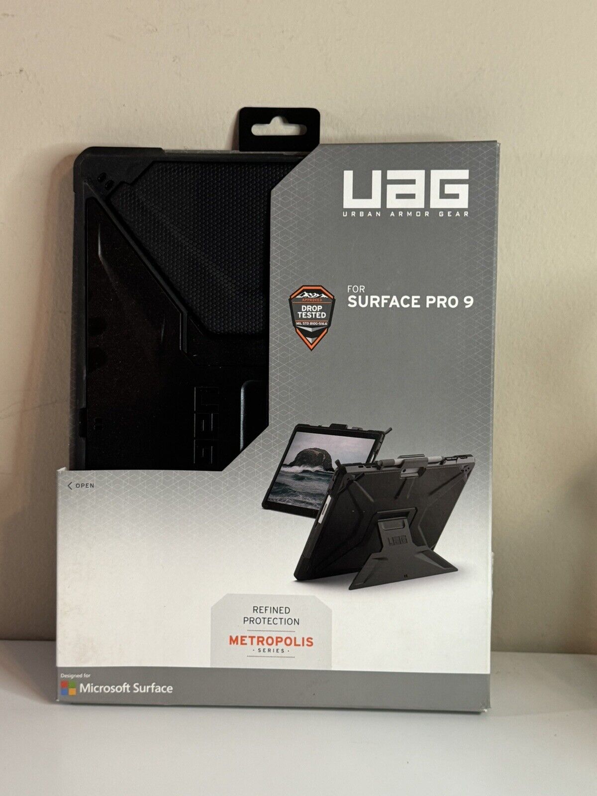 UAG - Microsoft Surface Pro 9 Metropolis Kickstand Case - Black - In Box