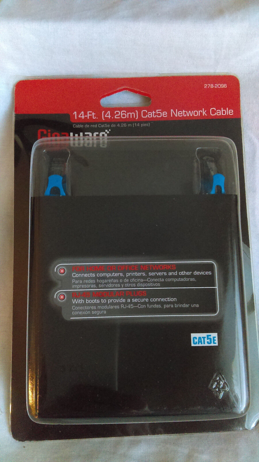Radioshack Gigaware 14ft CAt5e Network Cable Blue