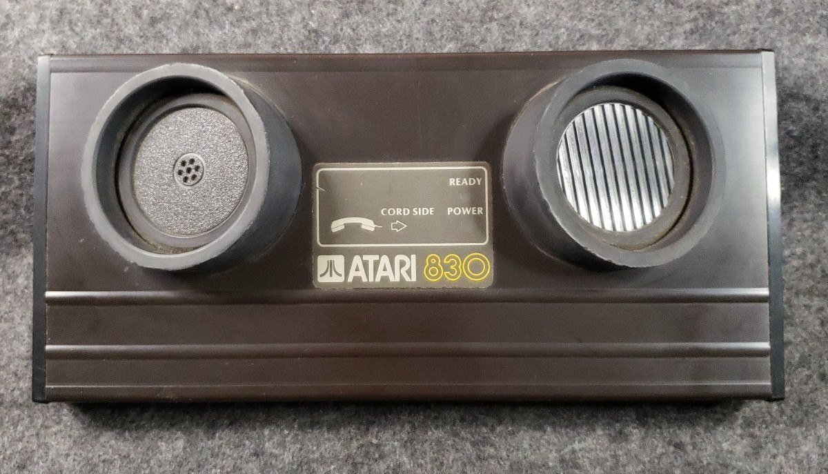 Atari 830 Vintage Computer Acoustic Phone Modem..................... (C6B1)