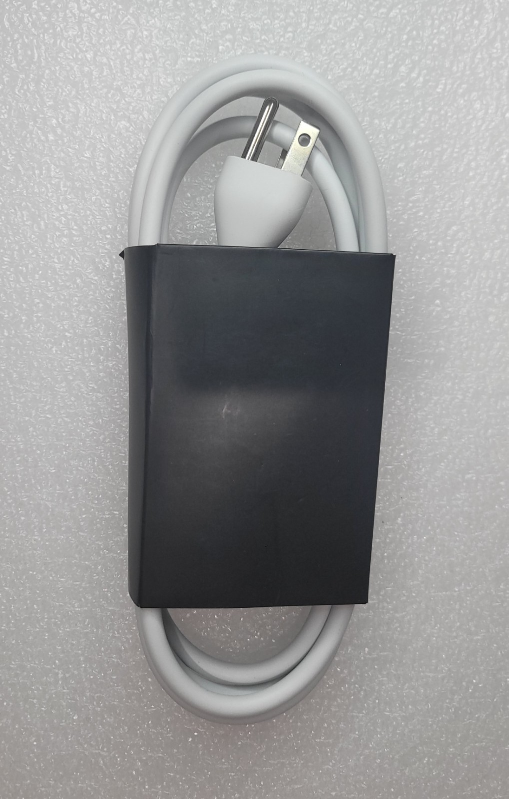 Apple 6ft Power AC Power Extension Cable Cord 100% Genuine New