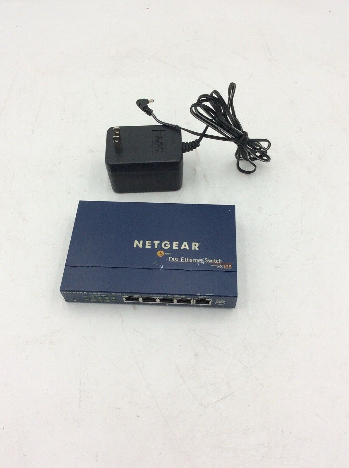 Netgear ProSafe FS105 5-Port 10/100 Fast Ethernet Switch