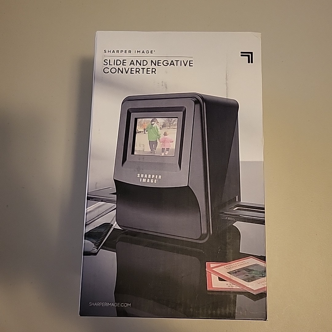 Sharper Image Slide & Negative Converter – New in Box