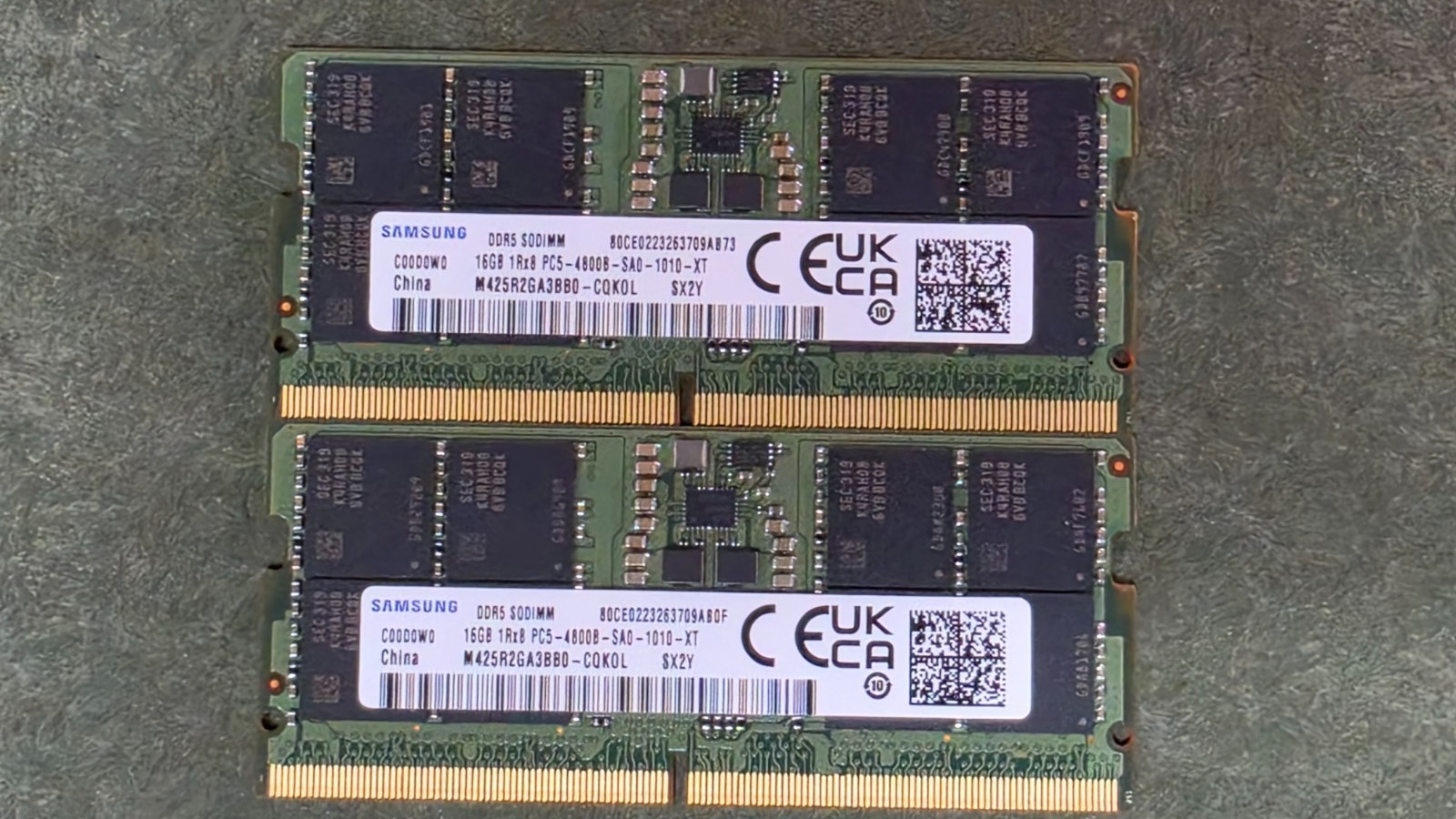 Samsung 16GB 1Rx8 PC5-4800B-SA0-1010-XT RAM Memory SX2Y (2-sticks) 2x16=32GB