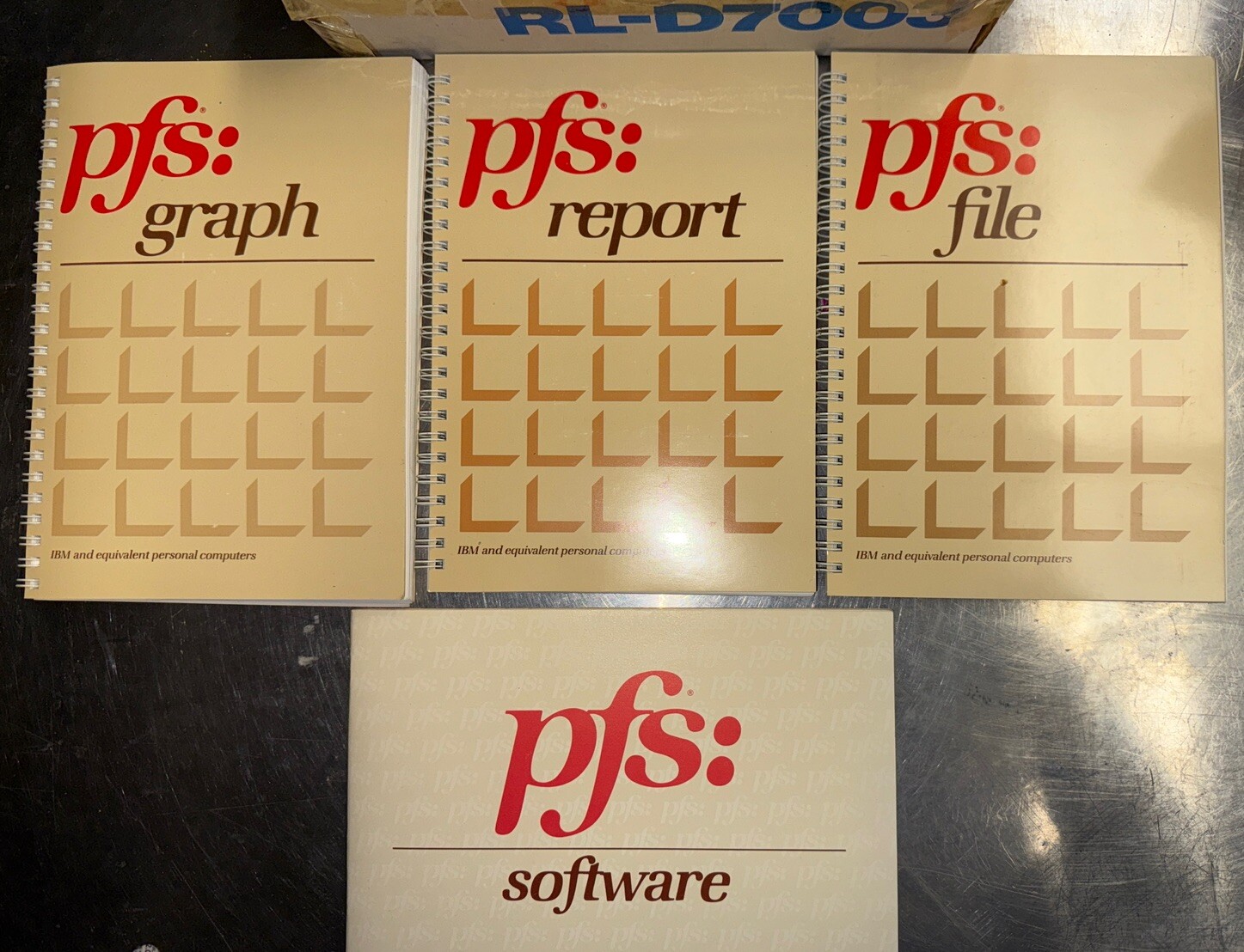 pfs: Graph, Sampler, File, & Report 5.25" DISKETTES + Backups & Software Manuals