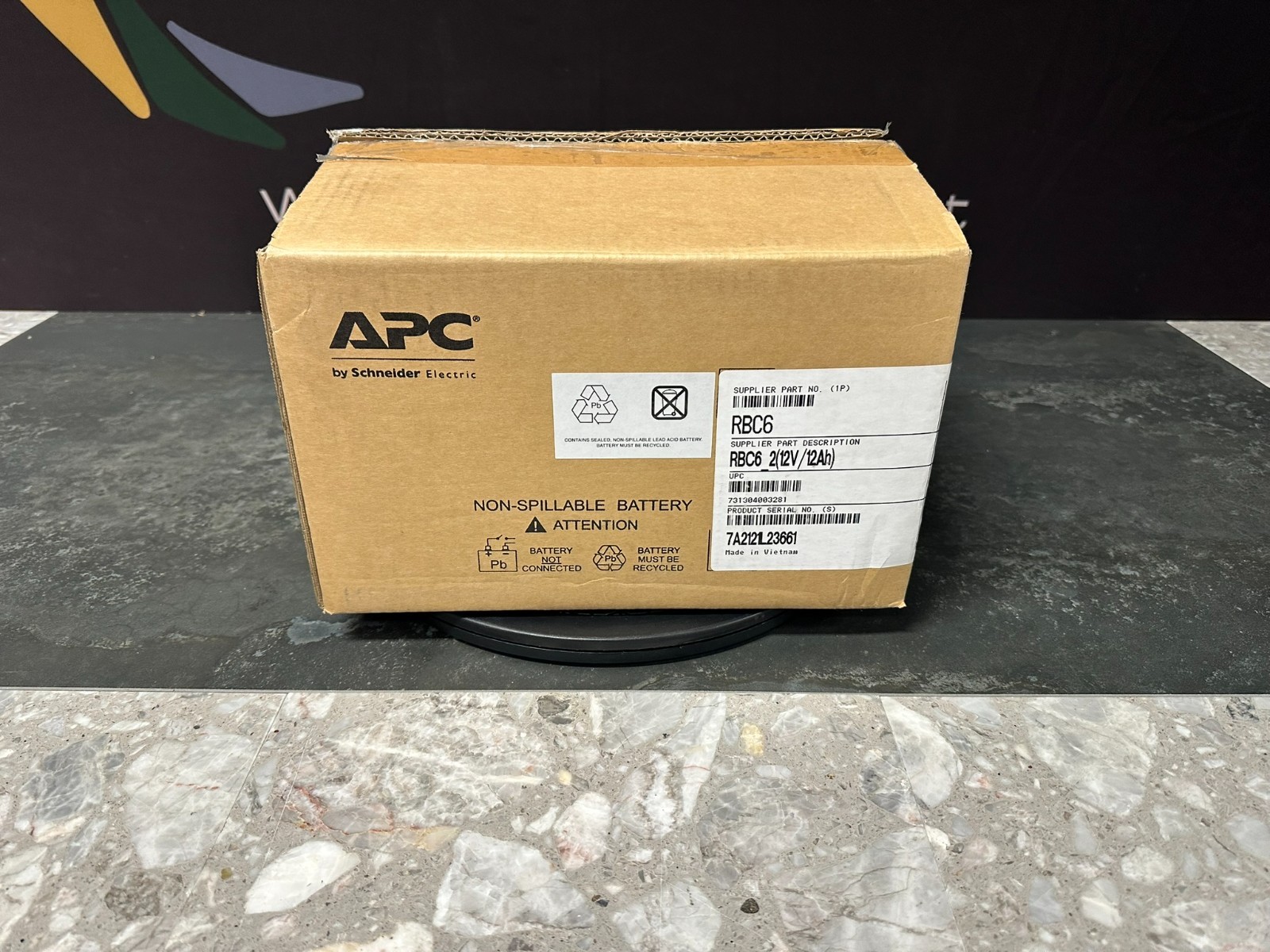 APC RBC6 Battery Replacement Kit