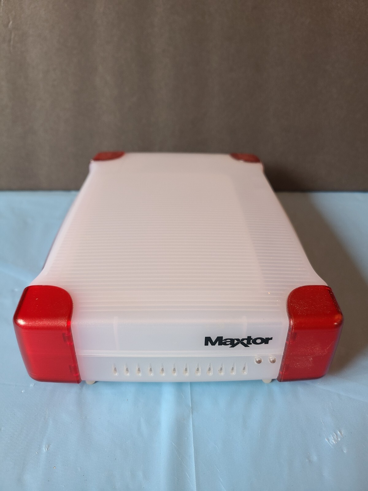 Maxtor Personal Storage 3000LE- External Hard Drive- 40 GB- 3.5"- Hi-Speed