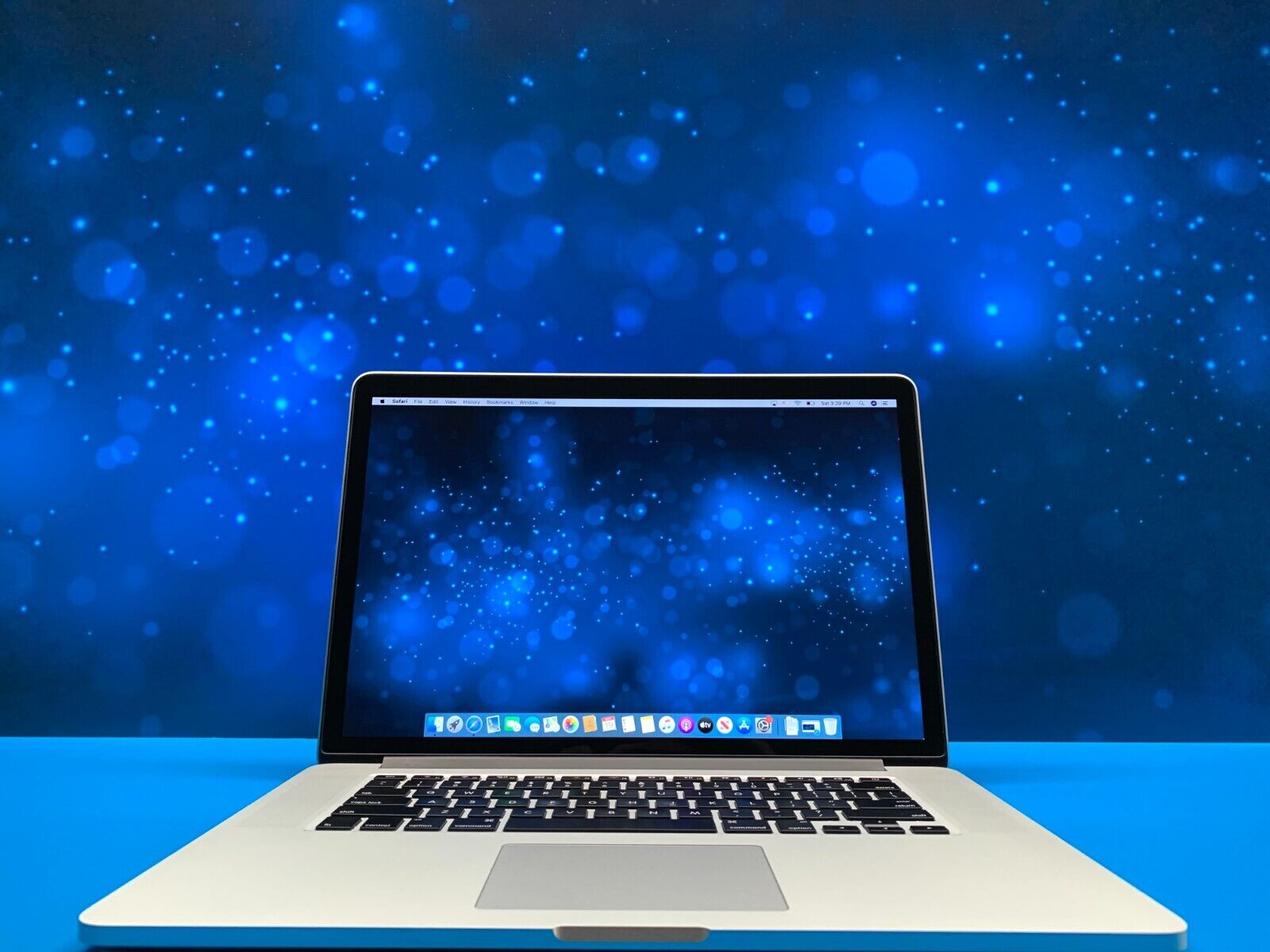 CYBER - 2015 Apple MacBook Pro 15 Retina | 16GB RAM 500GB SSD | Quad i7