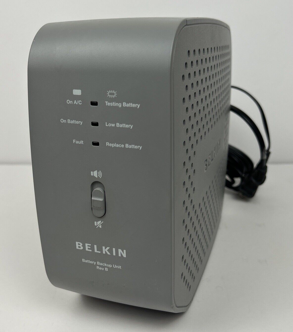 BELKIN Gray Battery Backup Unit Rev B Model BU3DC001-12V With Battery - Works
