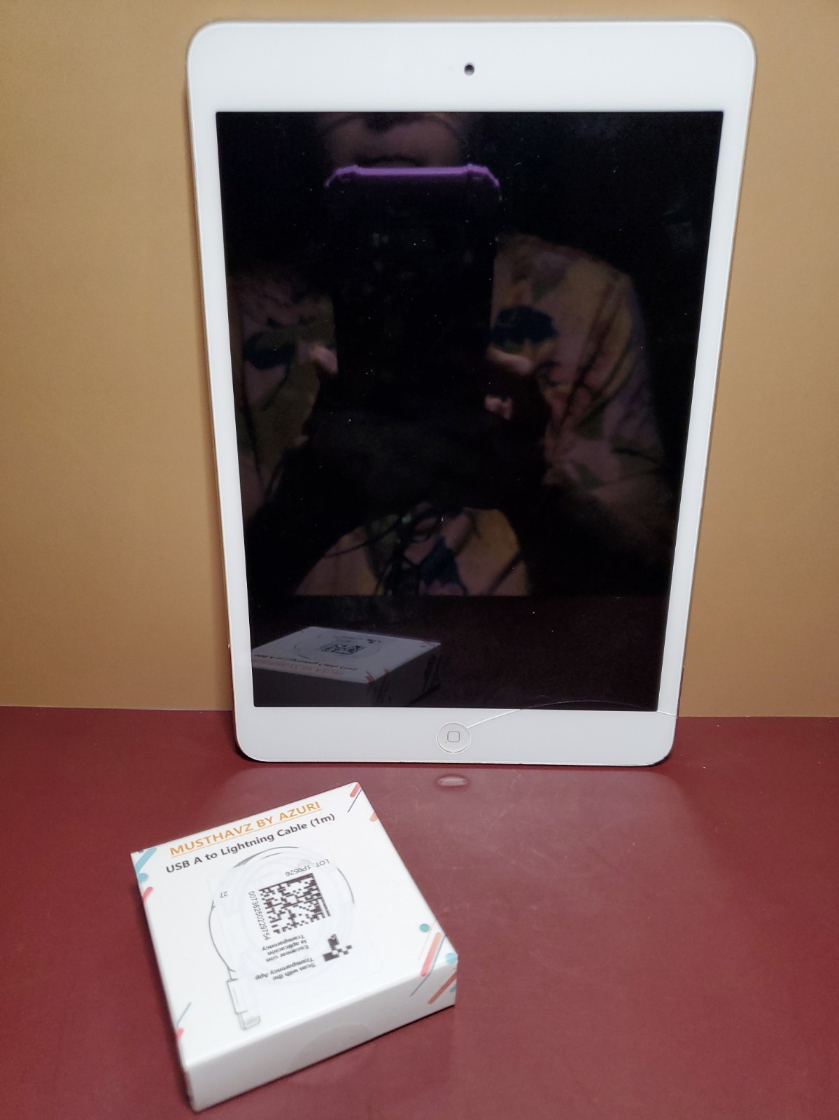 Apple iPad Mini (Model A1489) - PARTS ONLY - NOT UNLOCKED