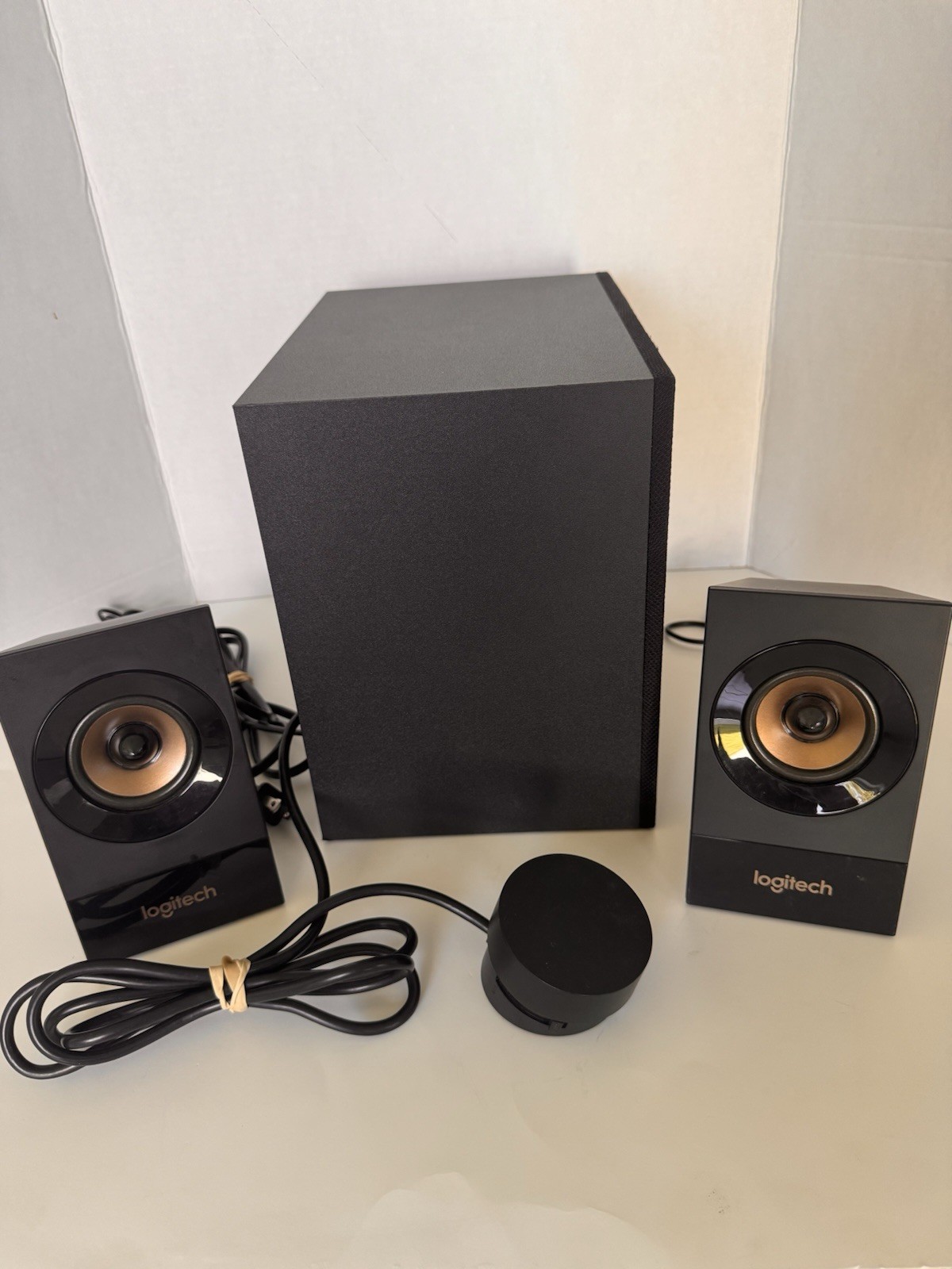Logitech Z533 Multimedia Speaker System with Subwoofer - Black