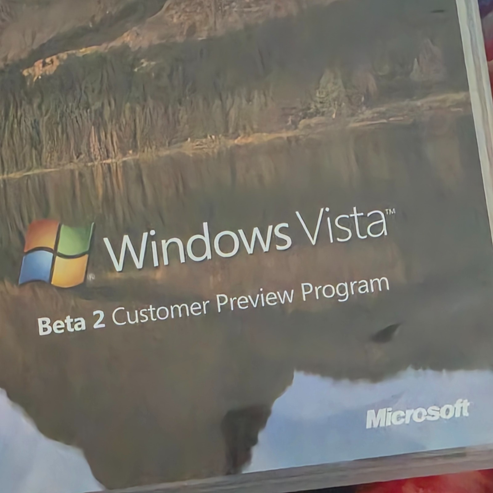 Windows Vista Customer Preview: Beta 2 + License Key (SW13)