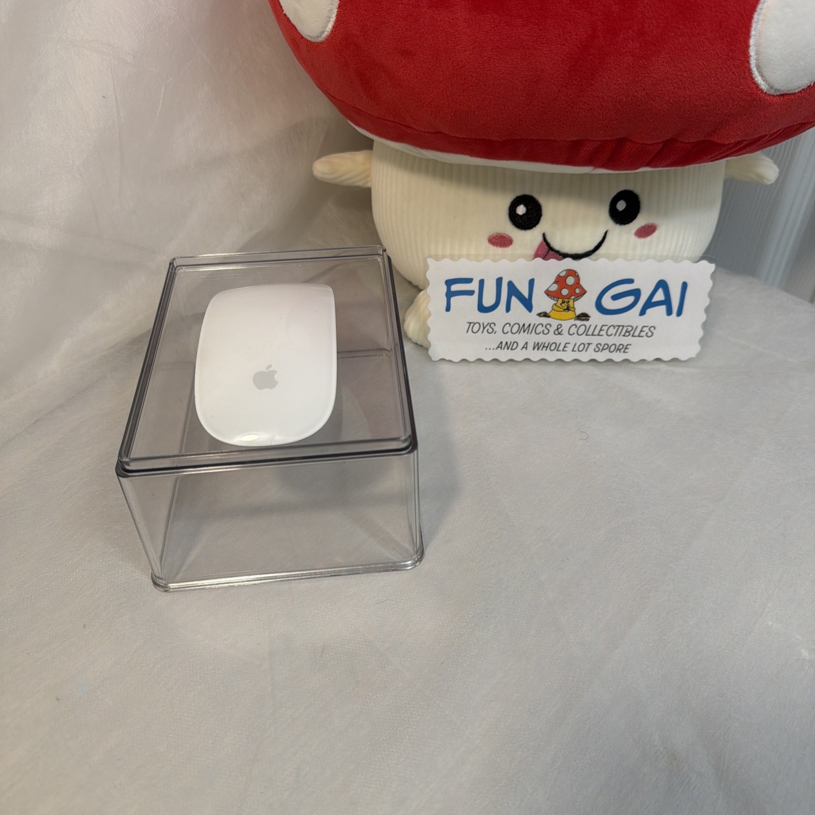 Apple Magic Mouse  Wireless Bluetooth Touch White Model A1657 TESTED Works