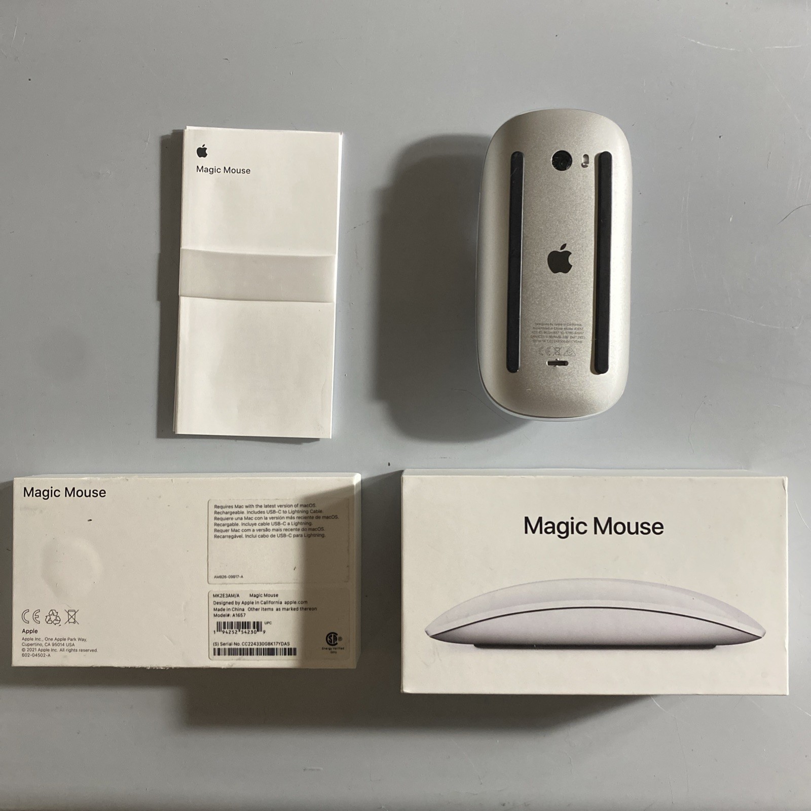 Apple Magic Mouse 2 Wireless Bluetooth Mouse White/Silver A1657 W Original Box