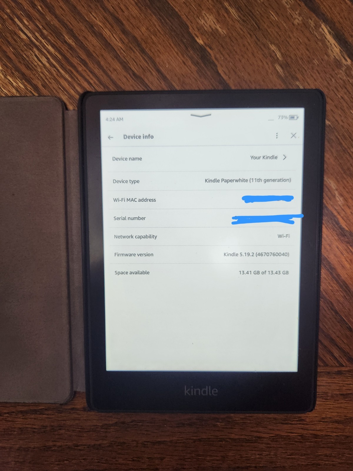 Amazon Kindle Paperwhite 11th Generation 16GB Black Bundle With Case