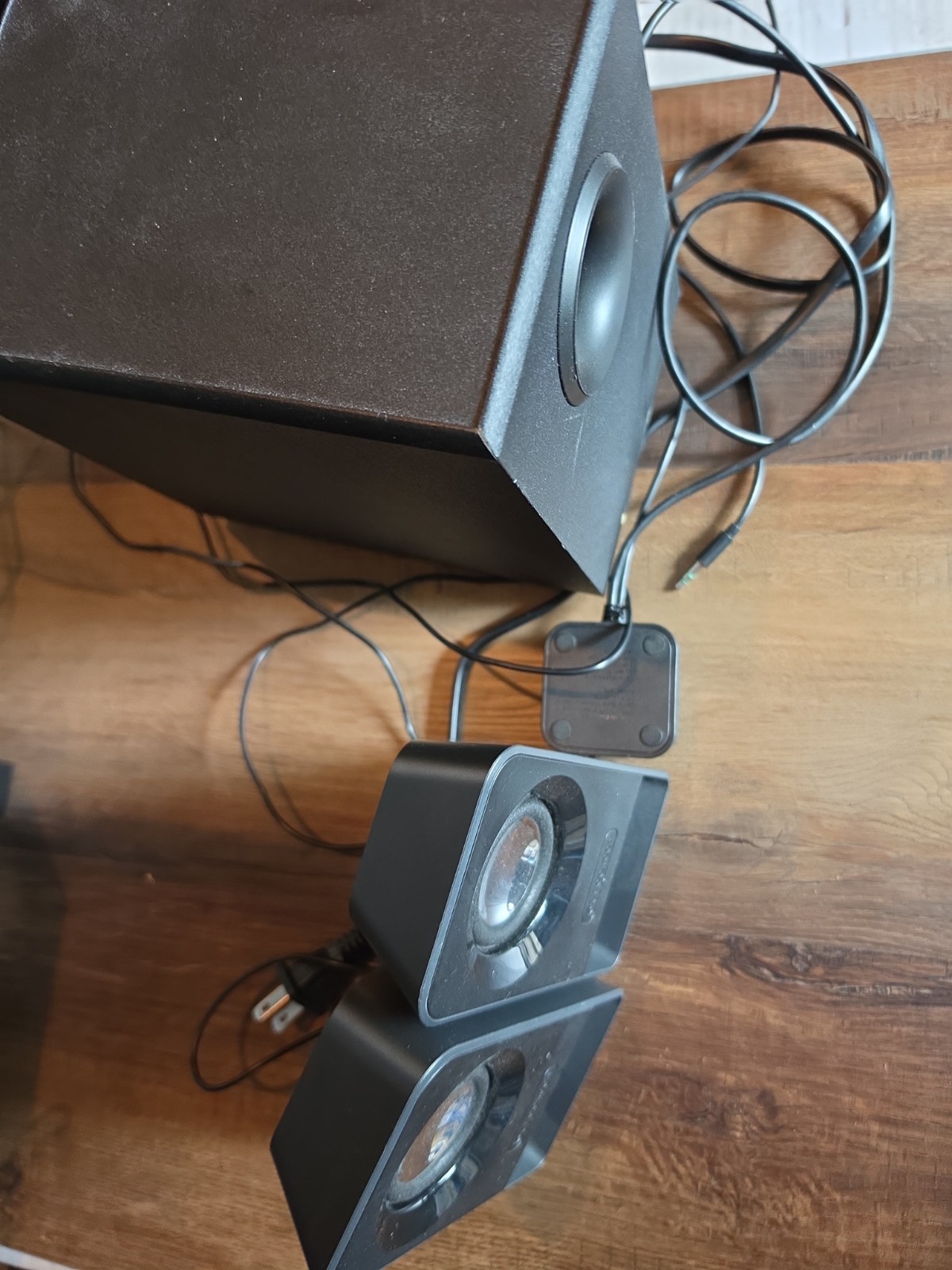 Logitech Z213 Compact 2.1 Speaker System - Black