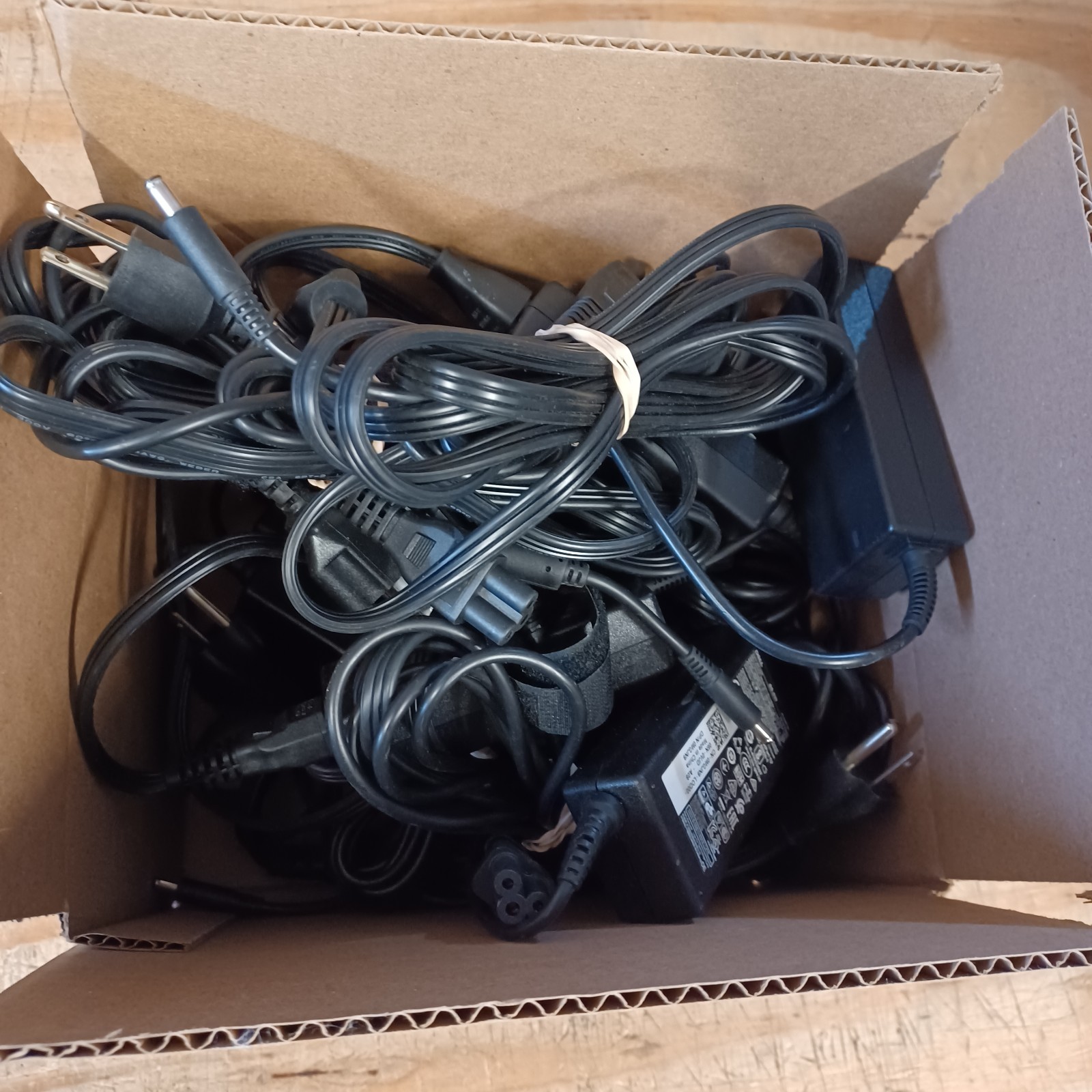 Lot of 10 Dell 65W Small Tip Power Adapter Supply